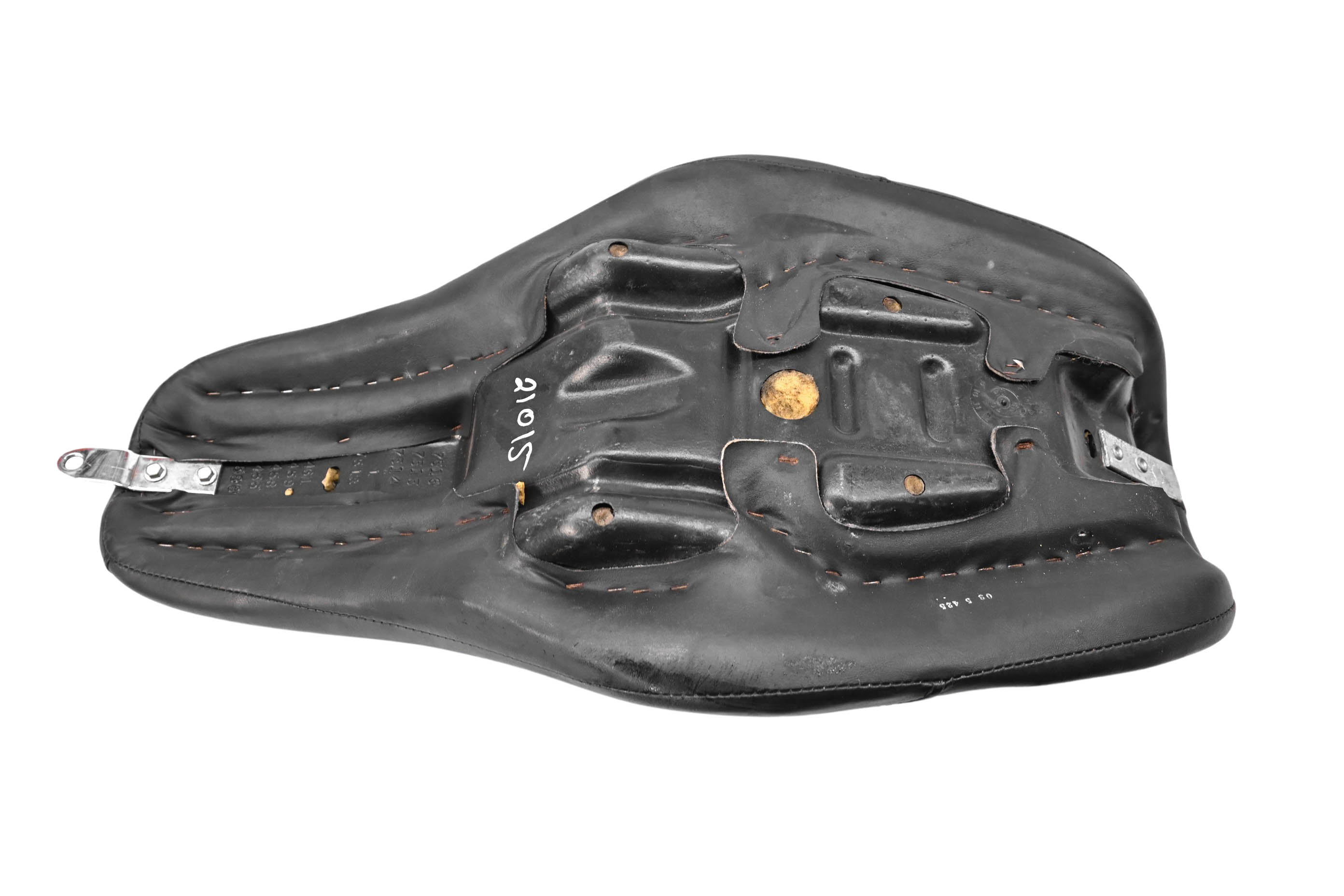 05 Harley-Davidson FXDCI Seat