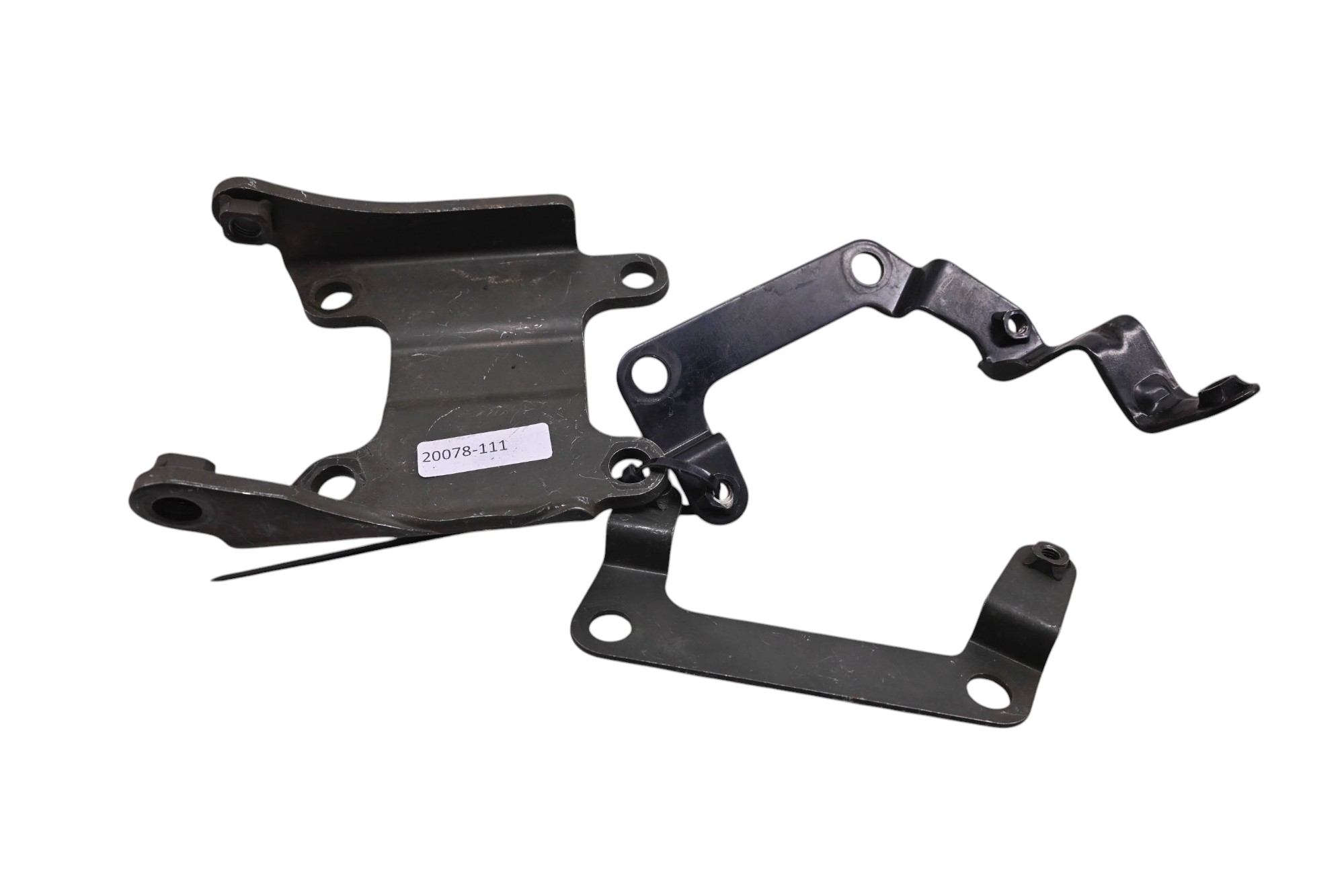 03 Yamaha V-Star Classic 650 Cylinder Head Bracket Mounts XVS650AR