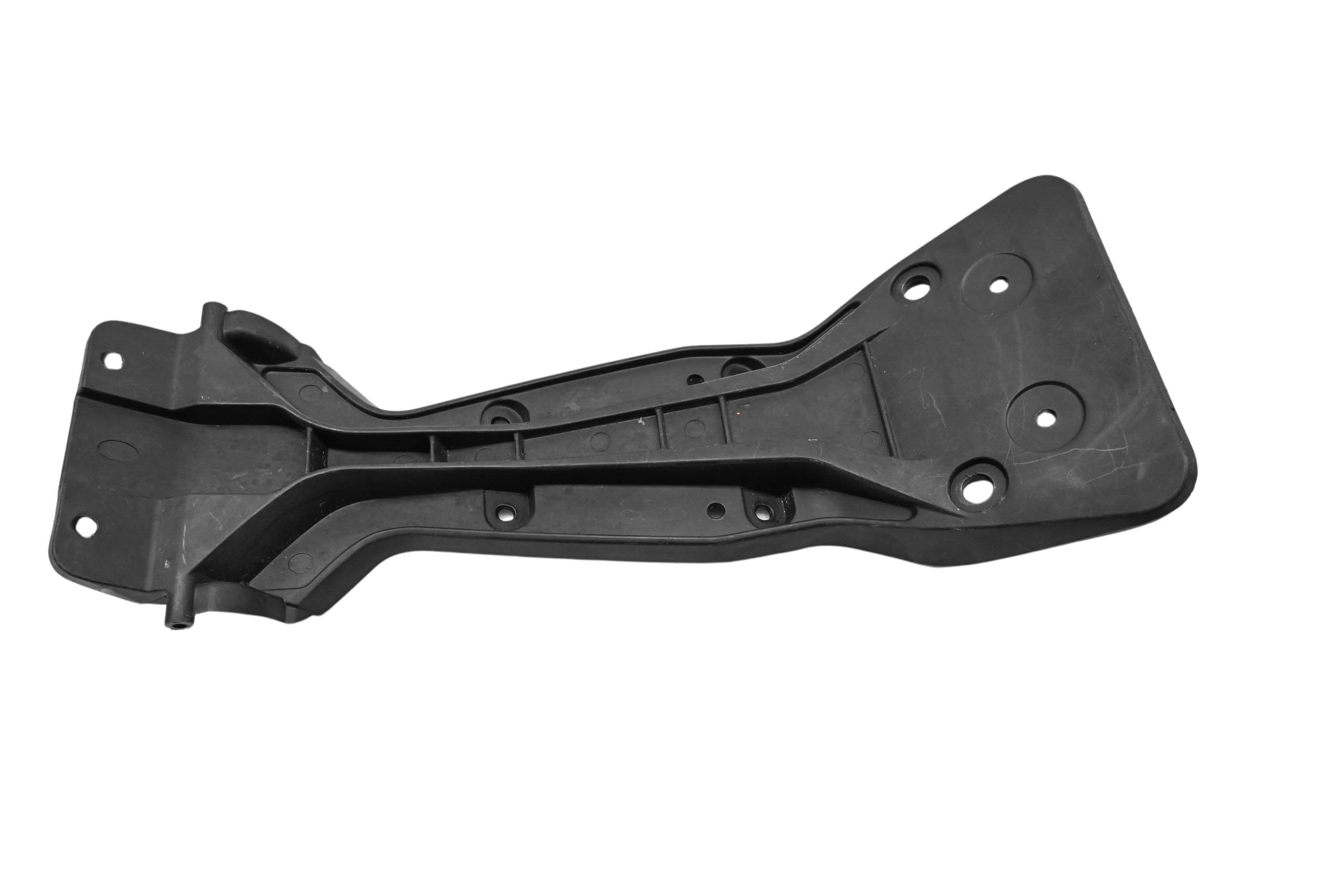 19 Yamaha YZF R3 Rear Fender Support Cover