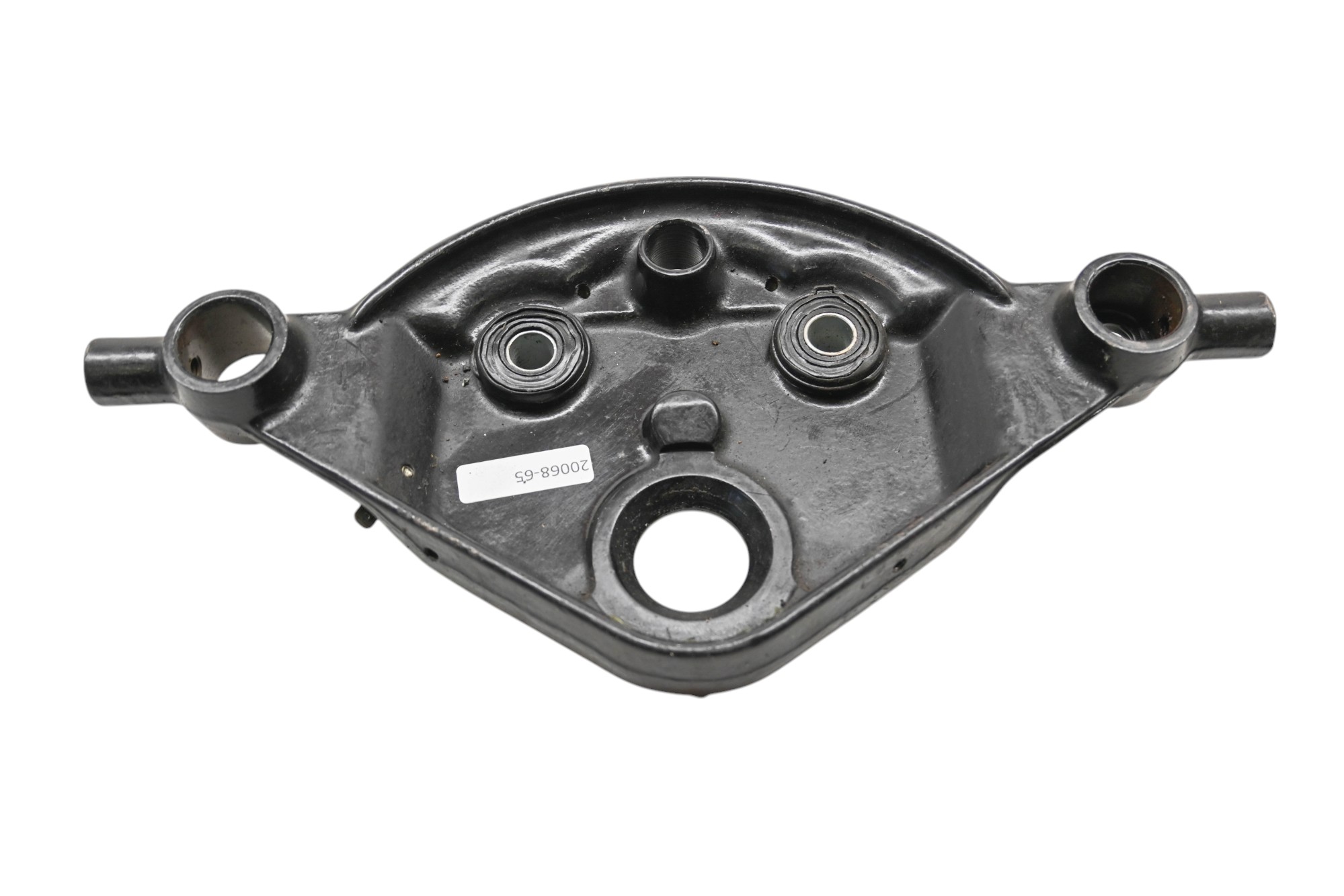 04 Harley-Davidson Electra Glide FLHTCSE Bracket Mount
