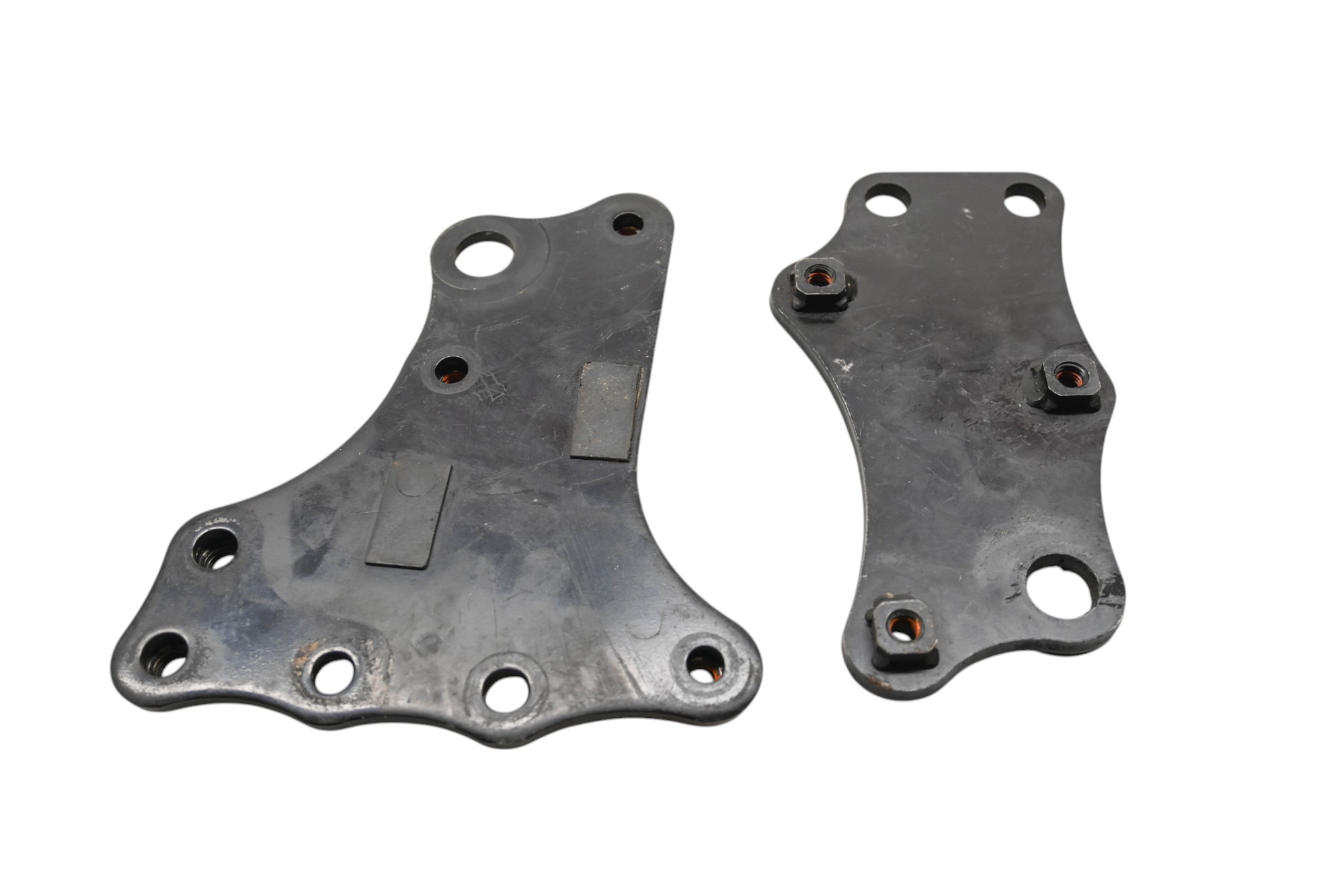 09 Yamaha FZ6R Foot Rest Peg Support Bracket Mounts