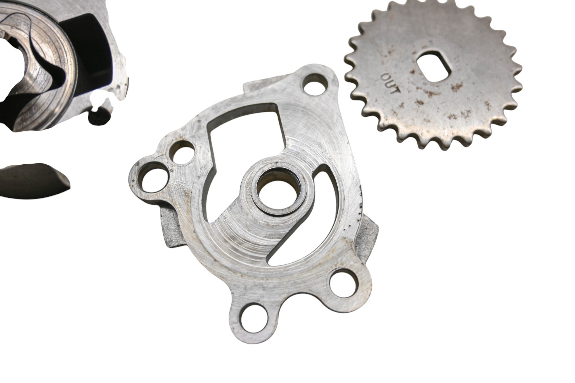 07 Triumph Speed Triple Oil Pump