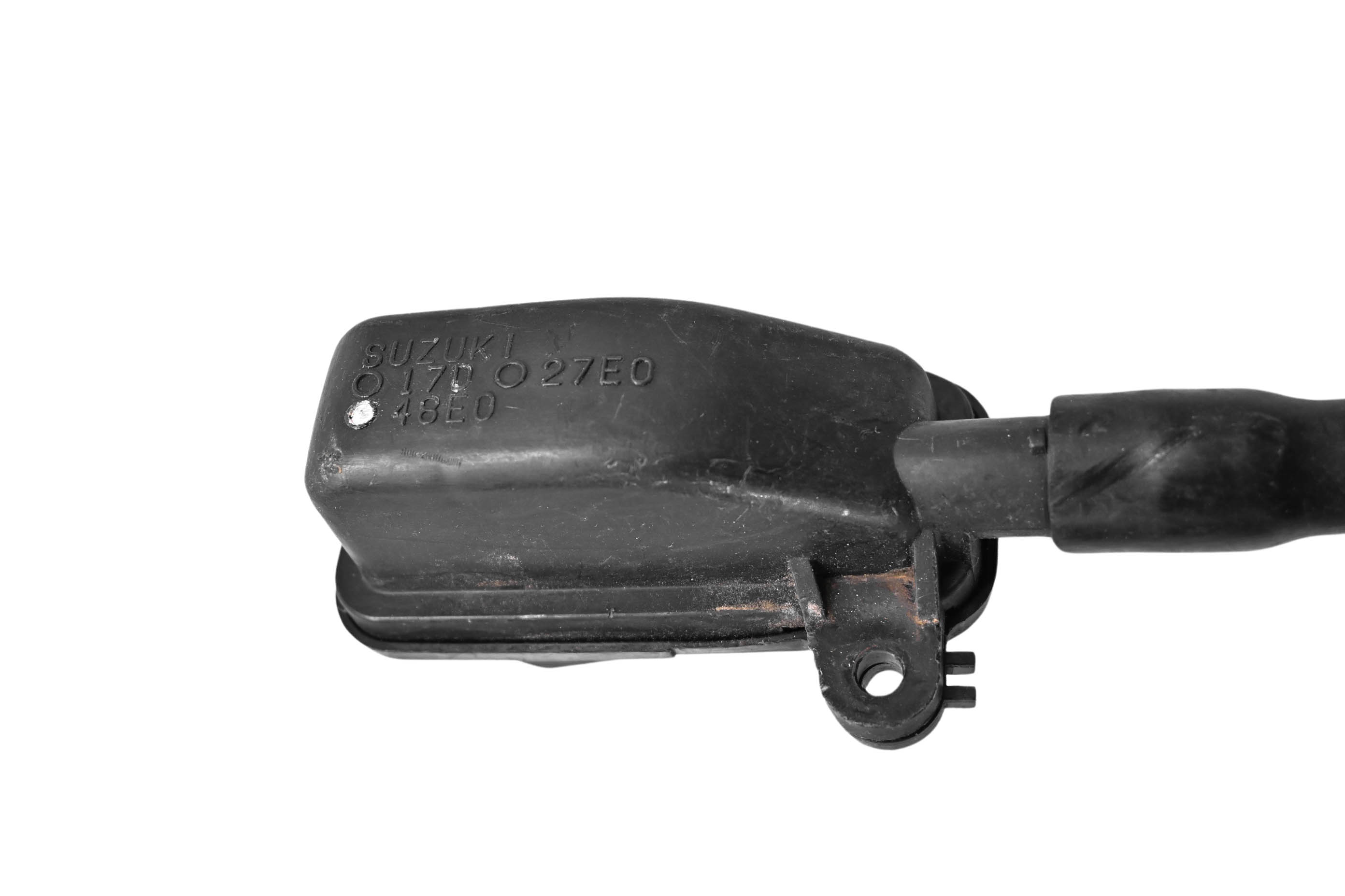 02 Suzuki Marauder 800 Crankcase Breather Box Vent VZ800