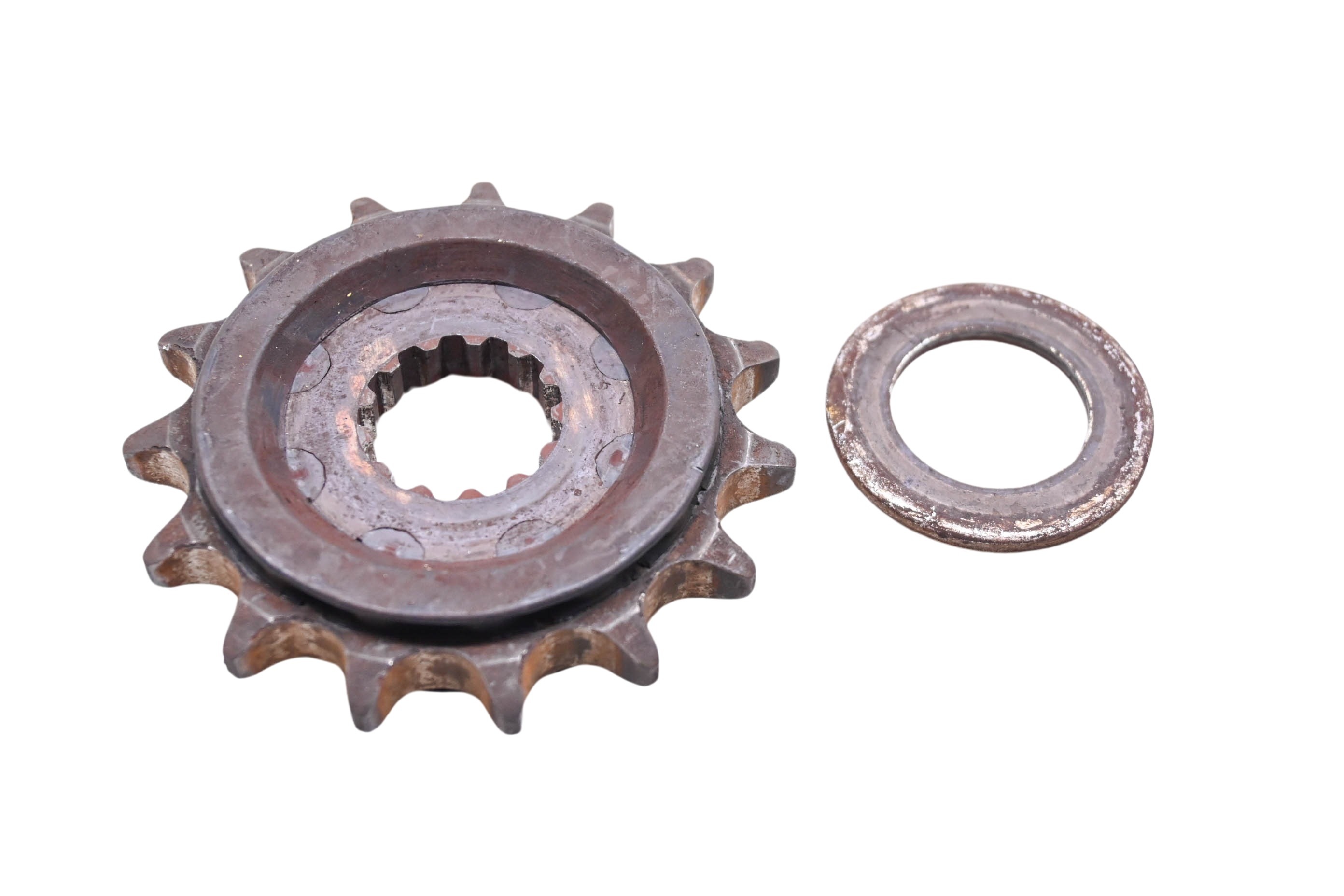 02 Suzuki Marauder 800 Front Sprocket