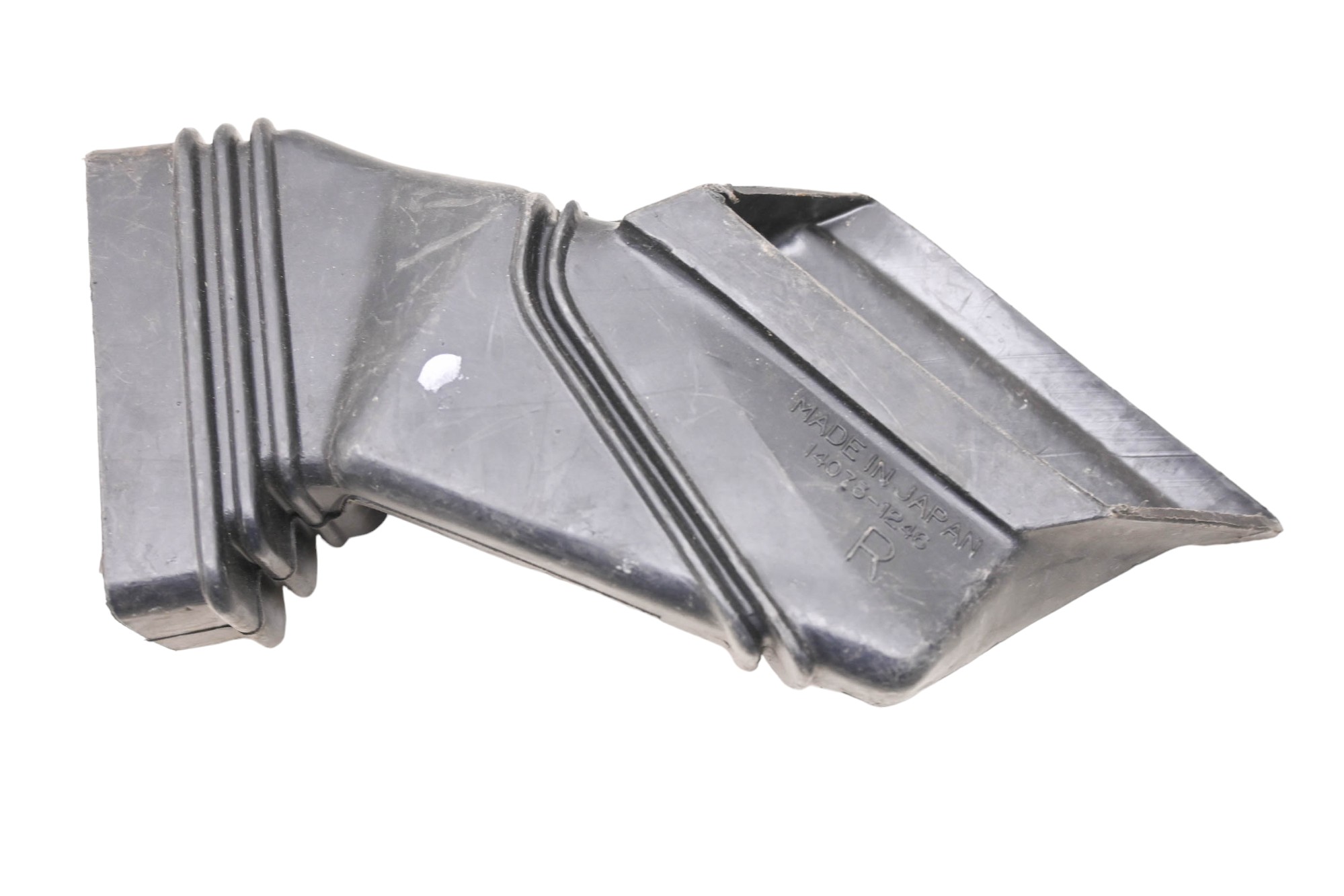 03 Kawasaki Voyager VII Airbox Hose Intake ZG1200