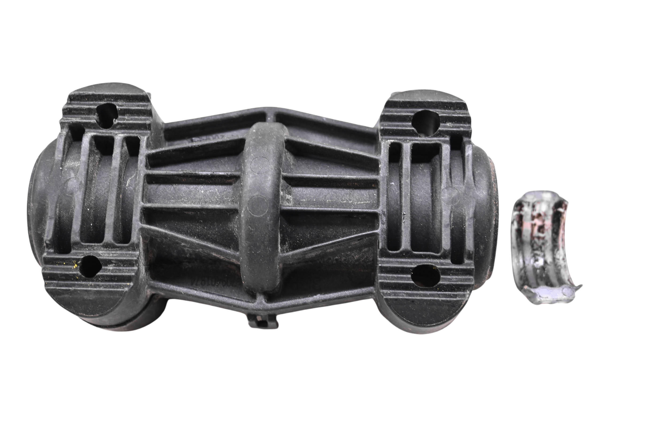 19 Can-Am Ryker 600 Steering Stem Shaft Holder Cover