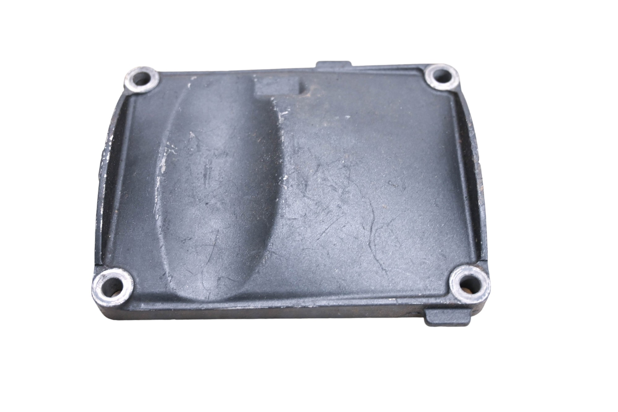 04 Yamaha YZF R1 Engine Breather Cover