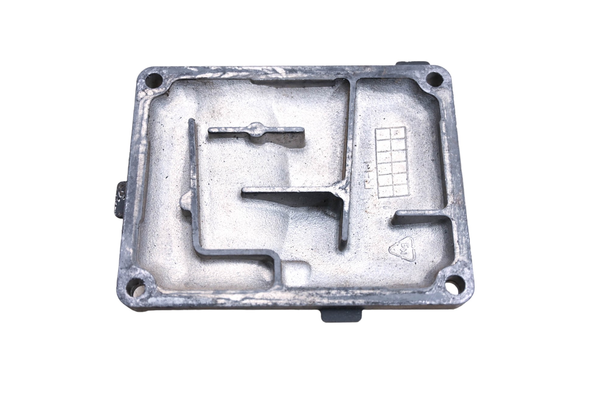 04 Yamaha YZF R1 Engine Breather Cover