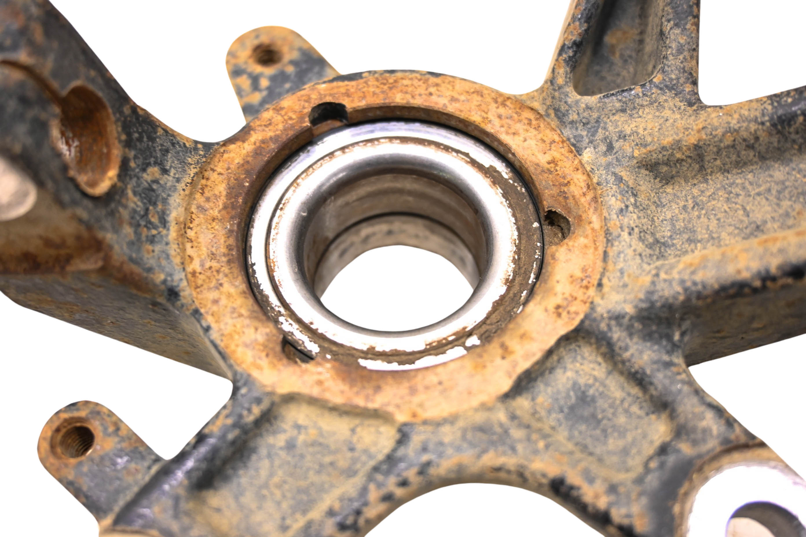 20 CFMoto CForce 600 4x4 Front Left Spindle Knuckle