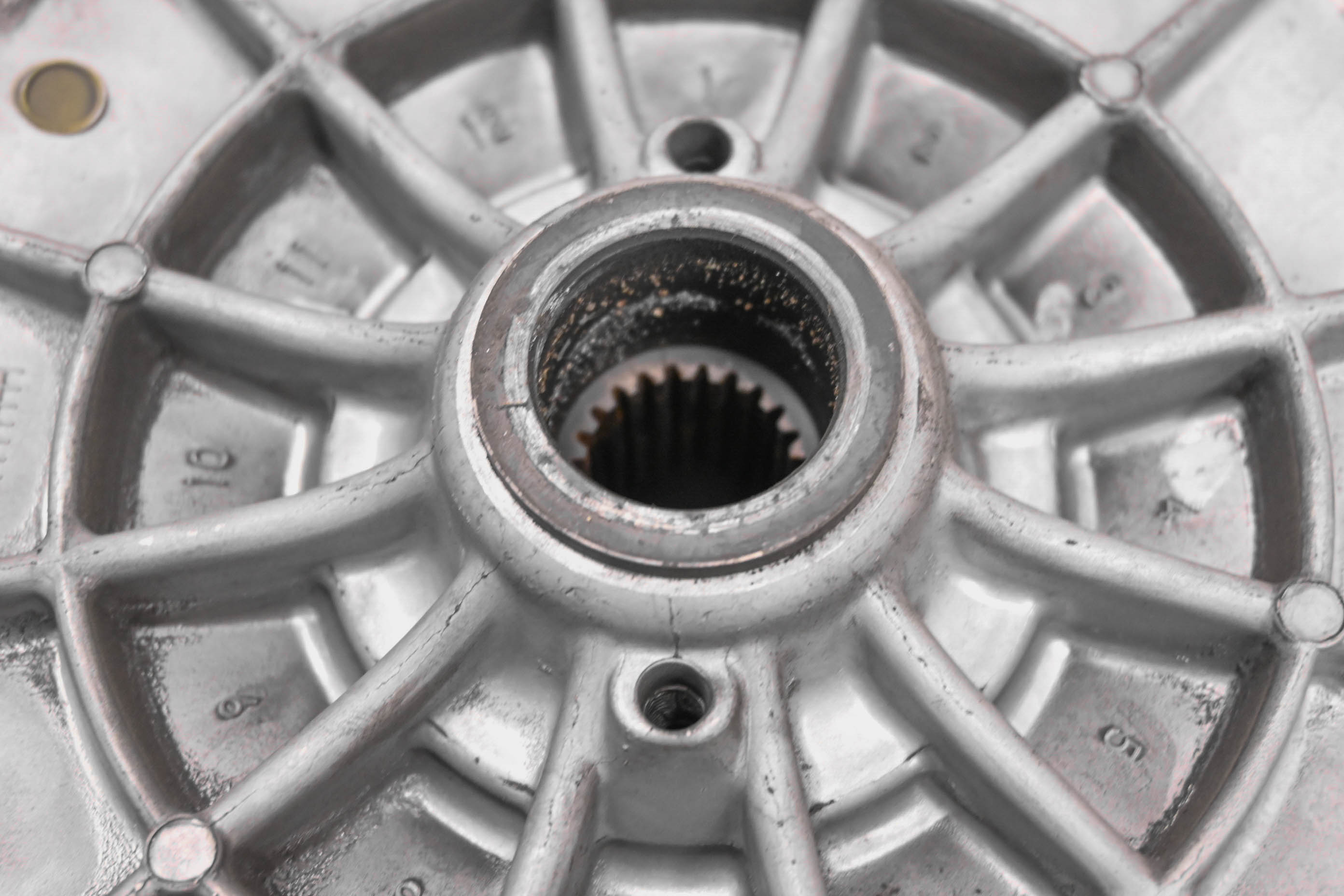 19 CFMoto CForce 600 4x4 Secondary Driven Clutch