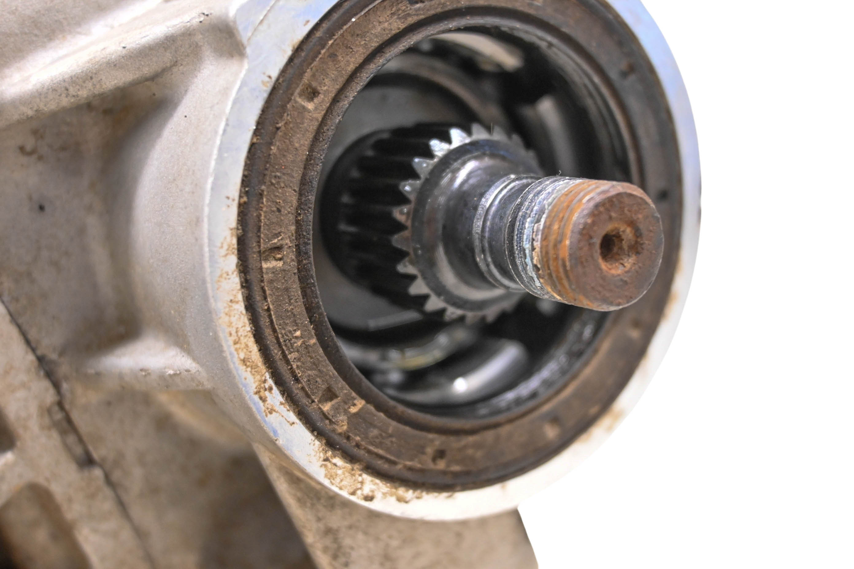 19 CFMoto CForce 600 4x4 Front Differential
