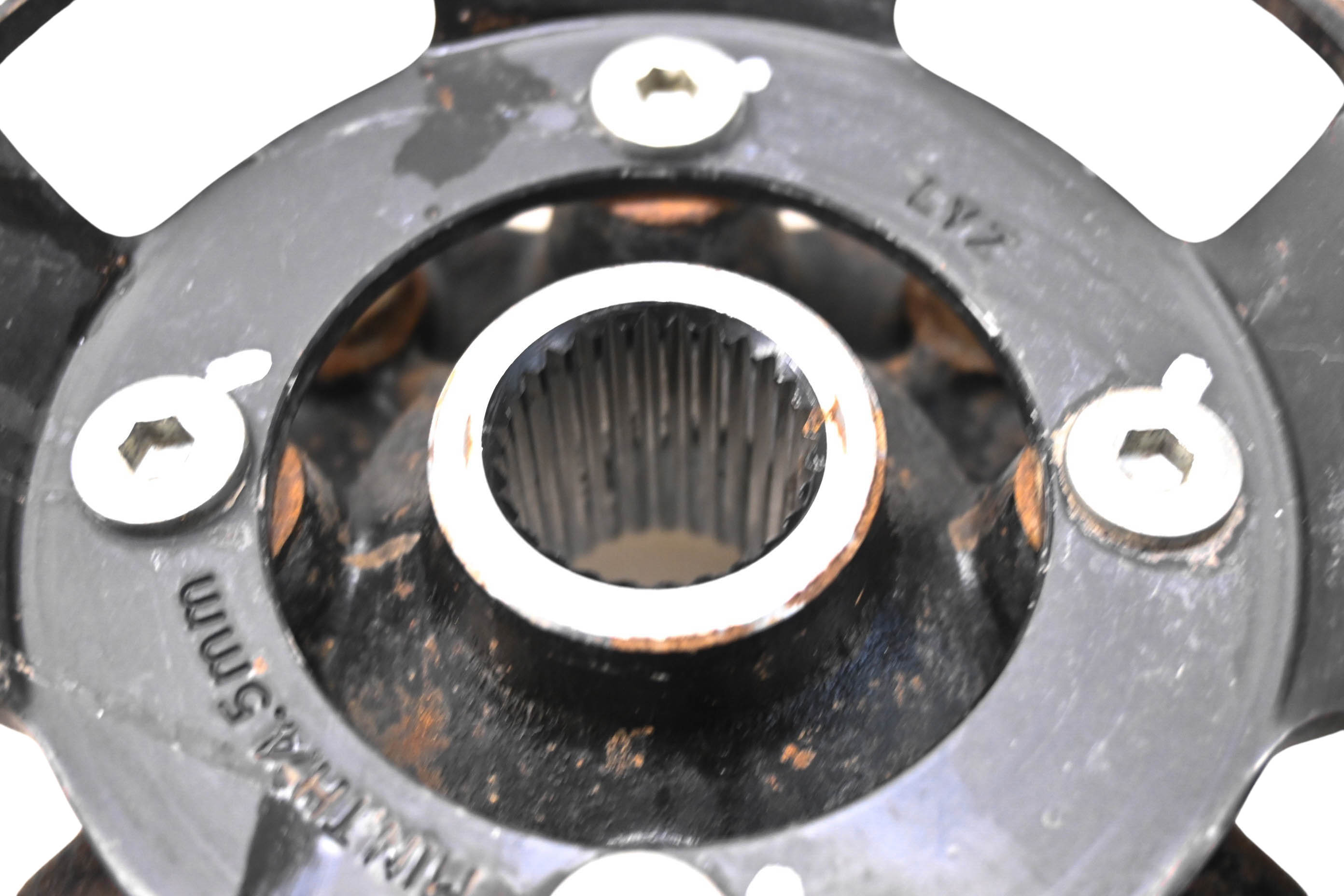 19 CFMoto CForce 600 4x4 Front Wheel Hub & Rotor Left Right