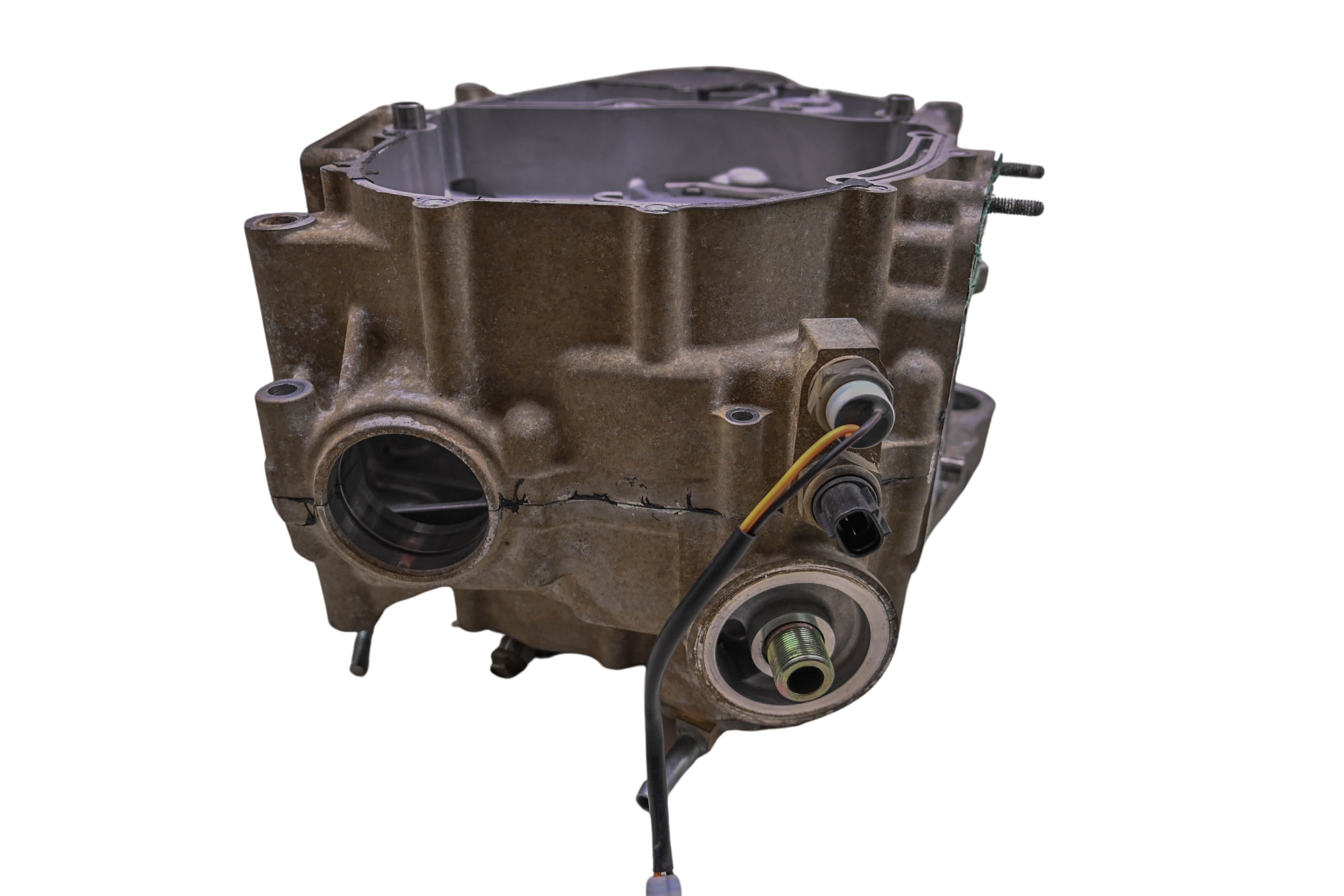 06 Arctic Cat 400 4x4 Auto IRS Crankcase Center Crank Case
