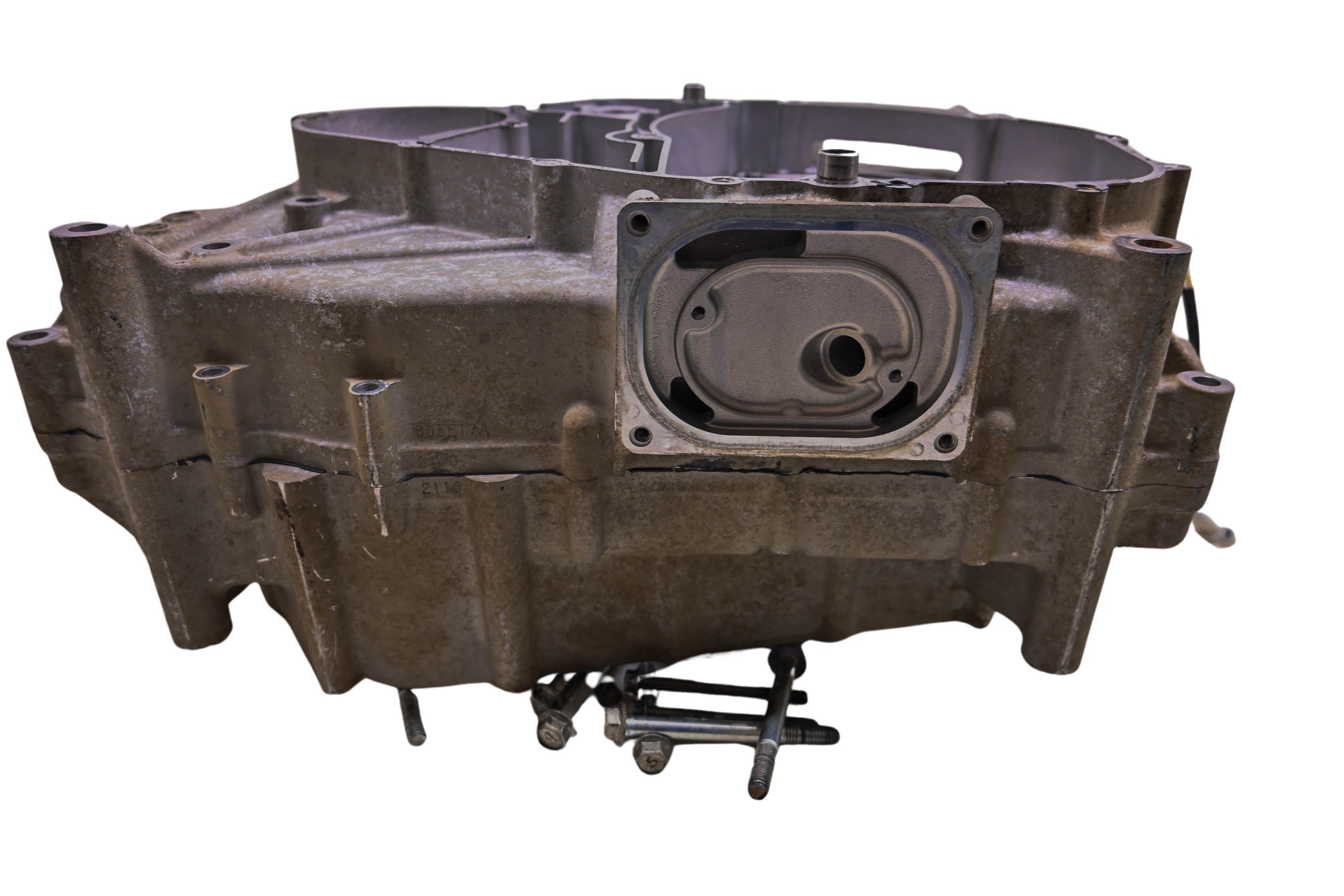 06 Arctic Cat 400 4x4 Auto IRS Crankcase Center Crank Case