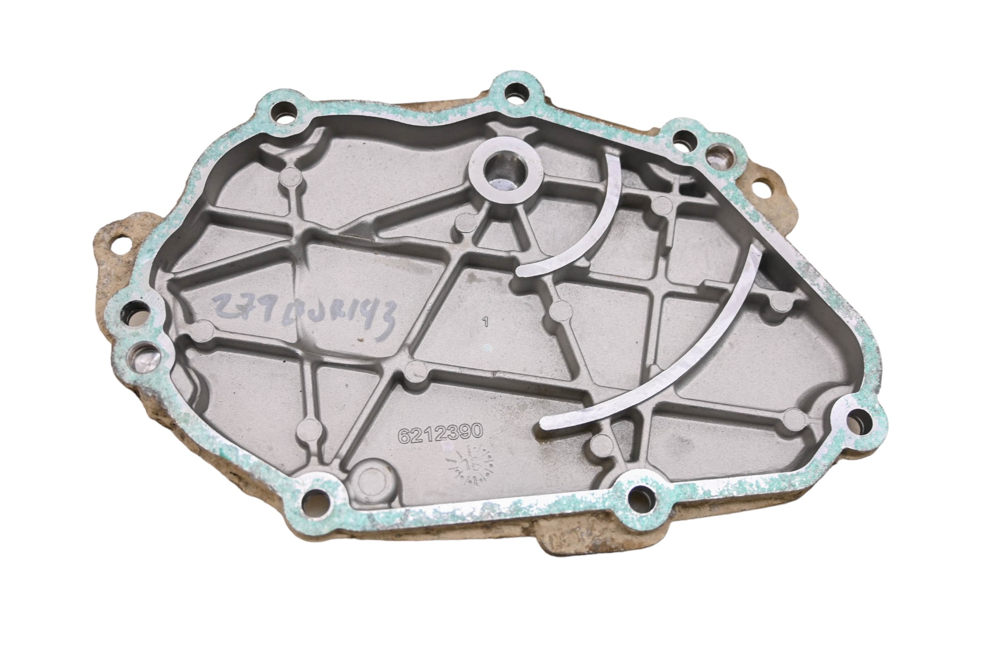 17 Can-Am Maverick X3 Turbo Gear Box Cover