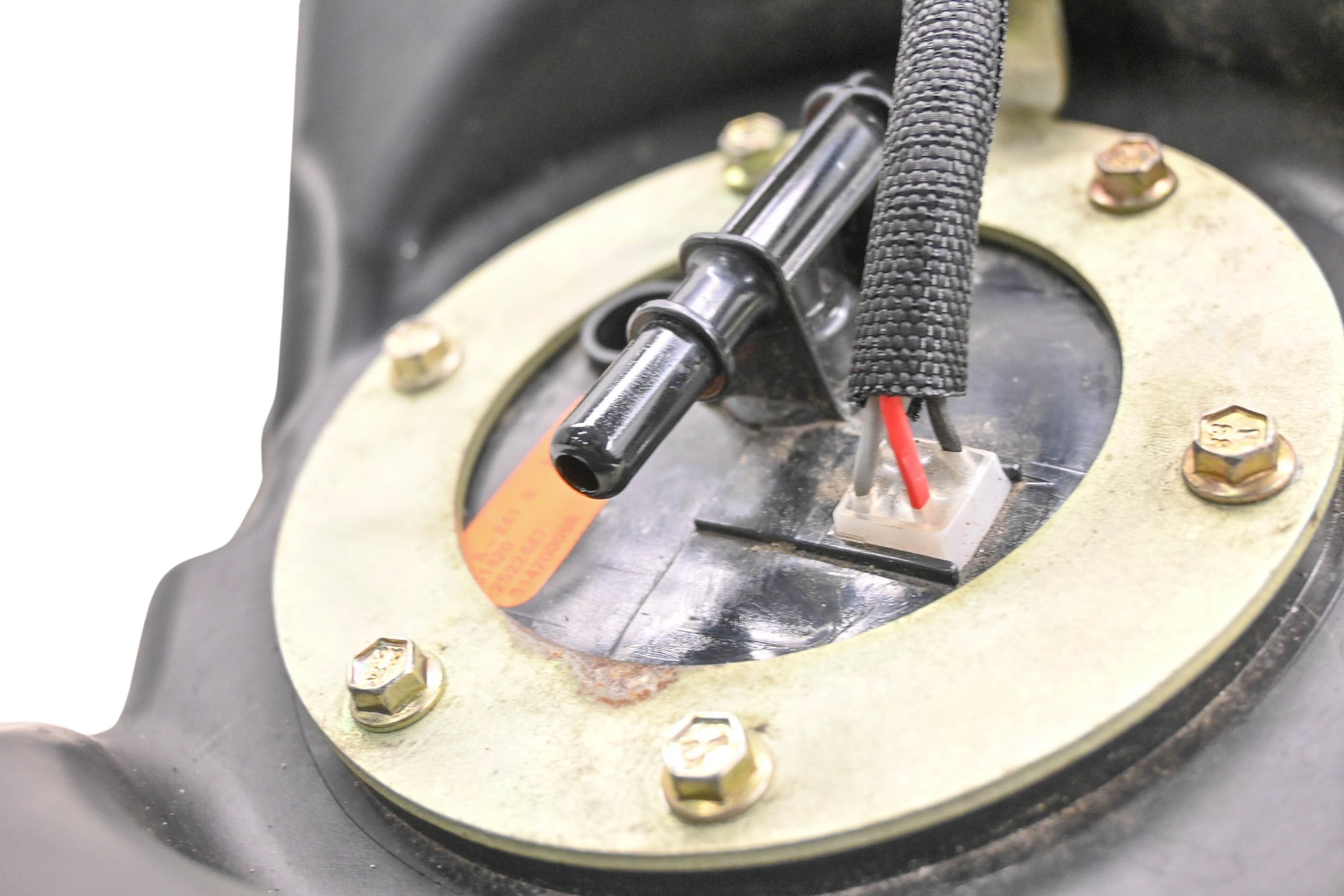 22 Indian FTR1200S Gas Tank & Fuel Pump