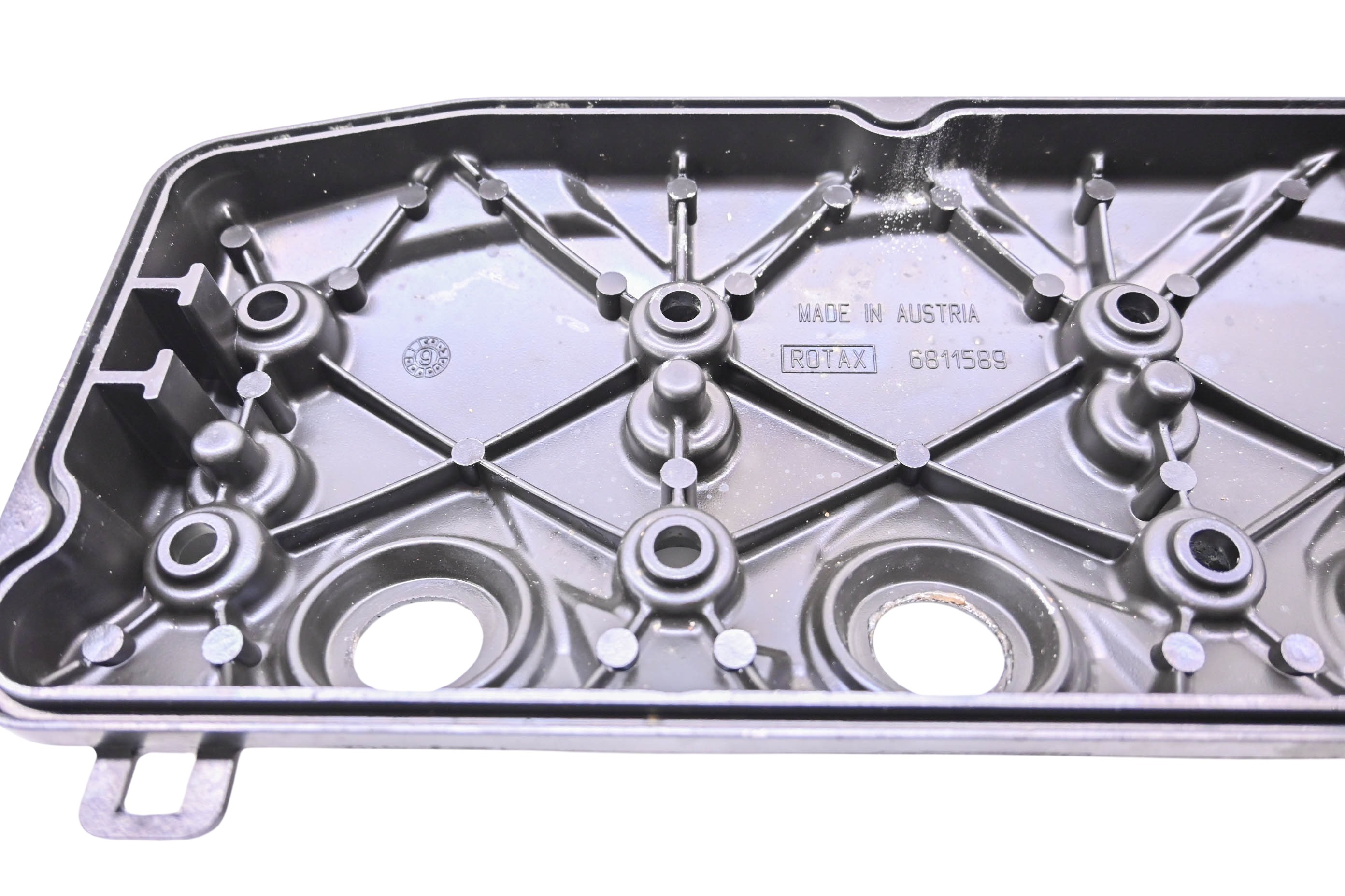 10 Sea-Doo RXT iS 260 Valve Cover