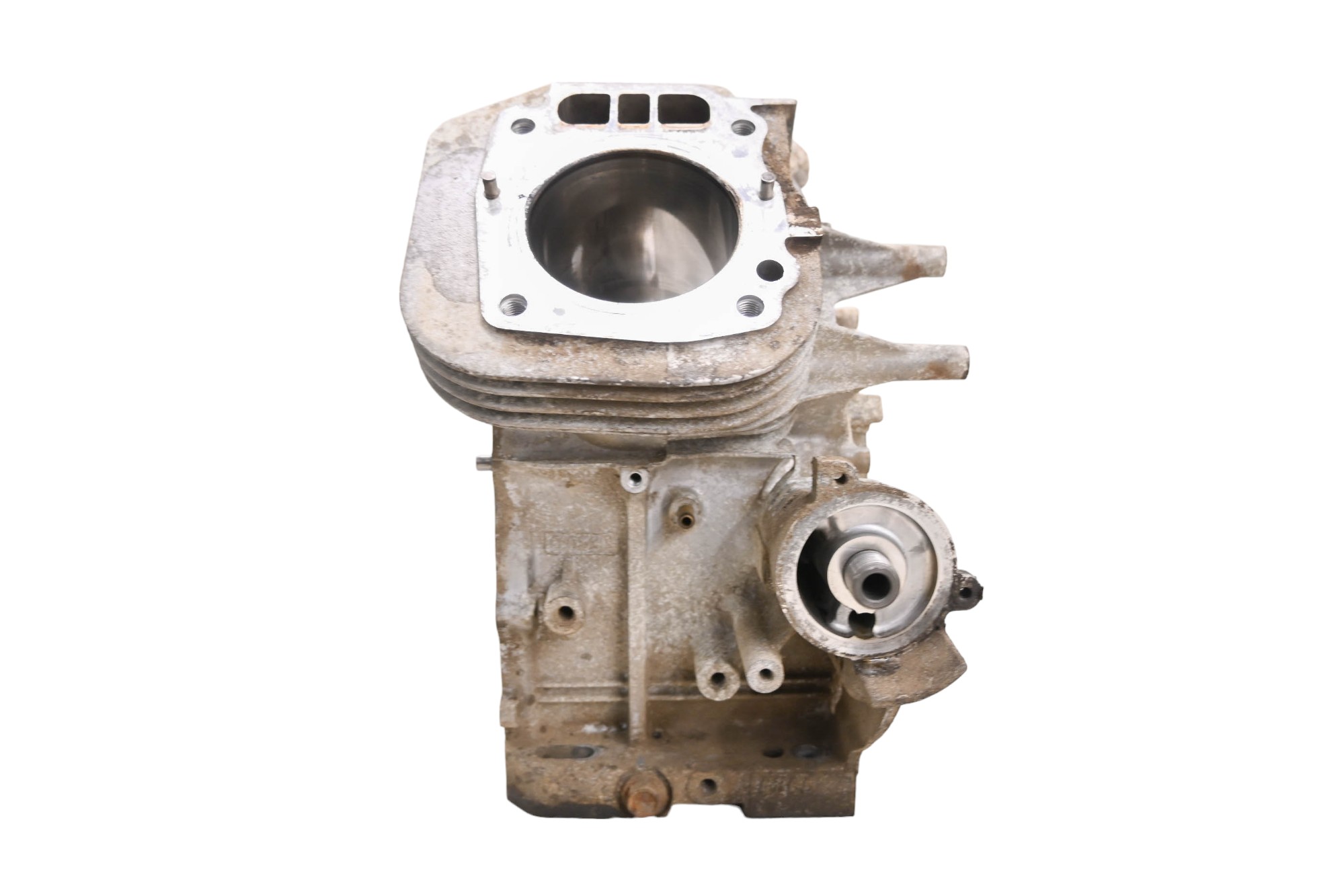 12 Gravely Treker 4x4 Crankcase Center Crank Case & Cylinders Subaru EH650DB8002