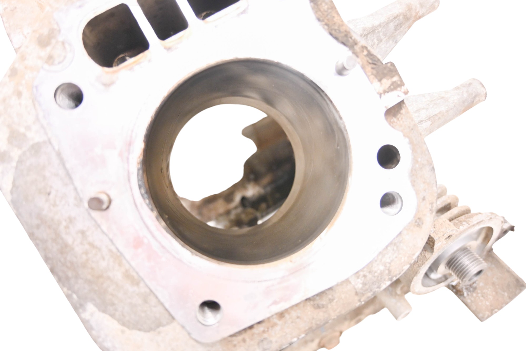 12 Gravely Treker 4x4 Crankcase Center Crank Case & Cylinders Subaru EH650DB8002