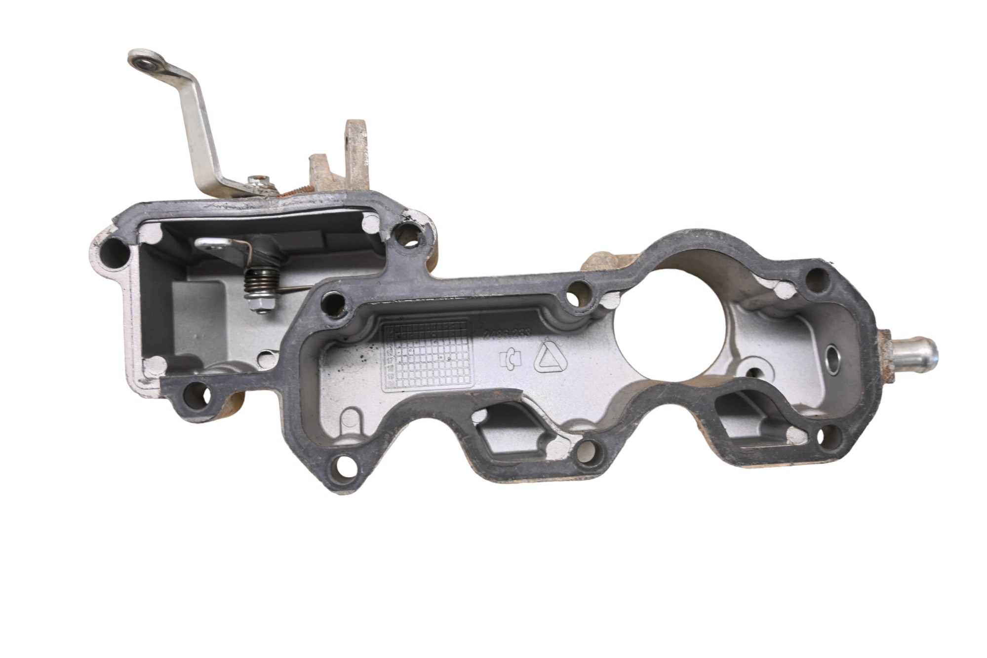 18 Cat CUV102D Intake Manifold Flange