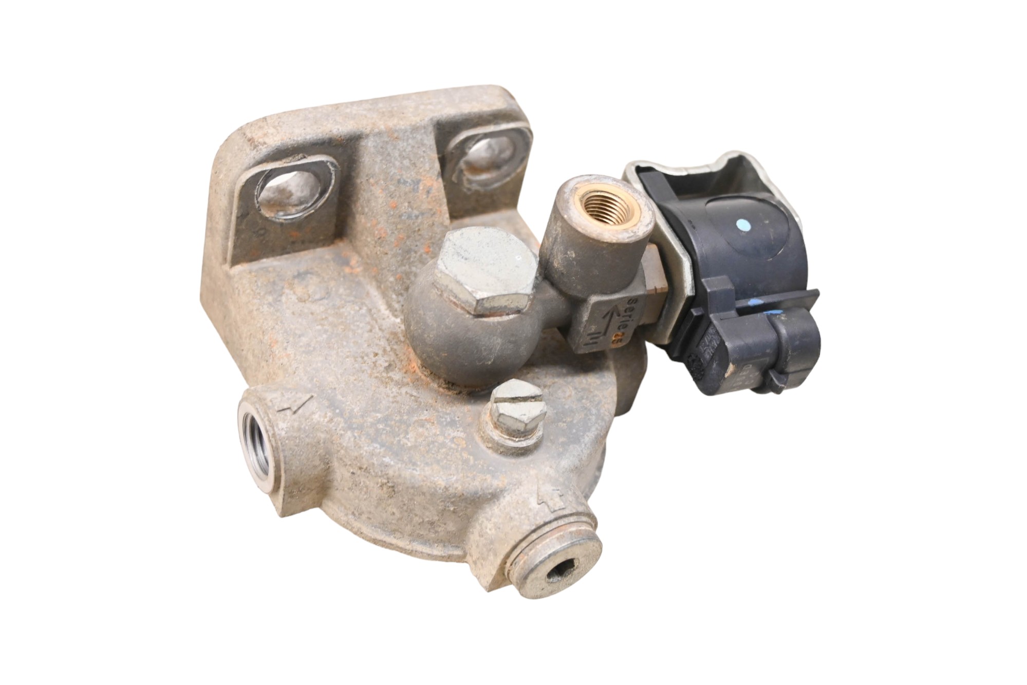 18 Cat CUV102D Oil Filter Cover