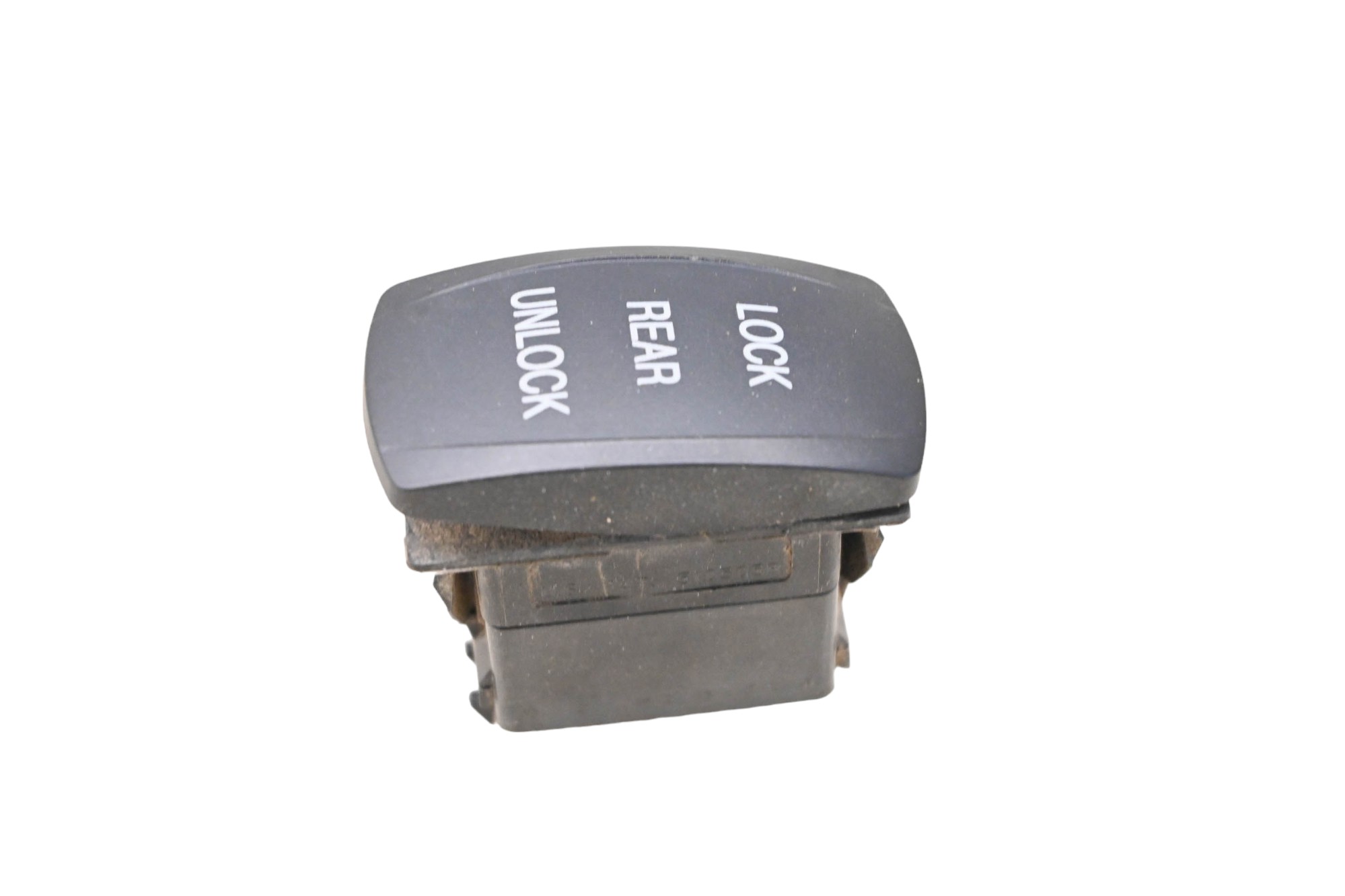 18 Cat CUV102D Rear Differential Lock Switch