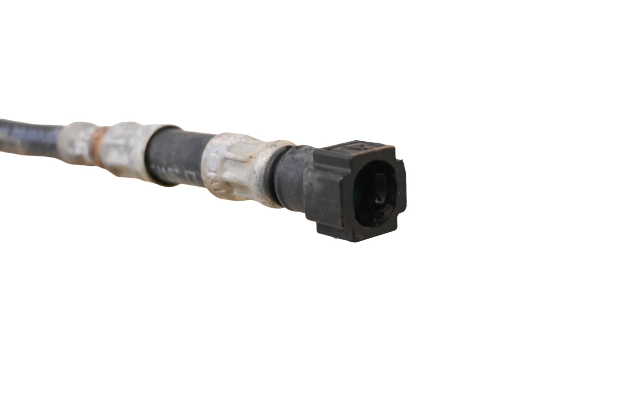 18 Cat CUV102D Fuel Line