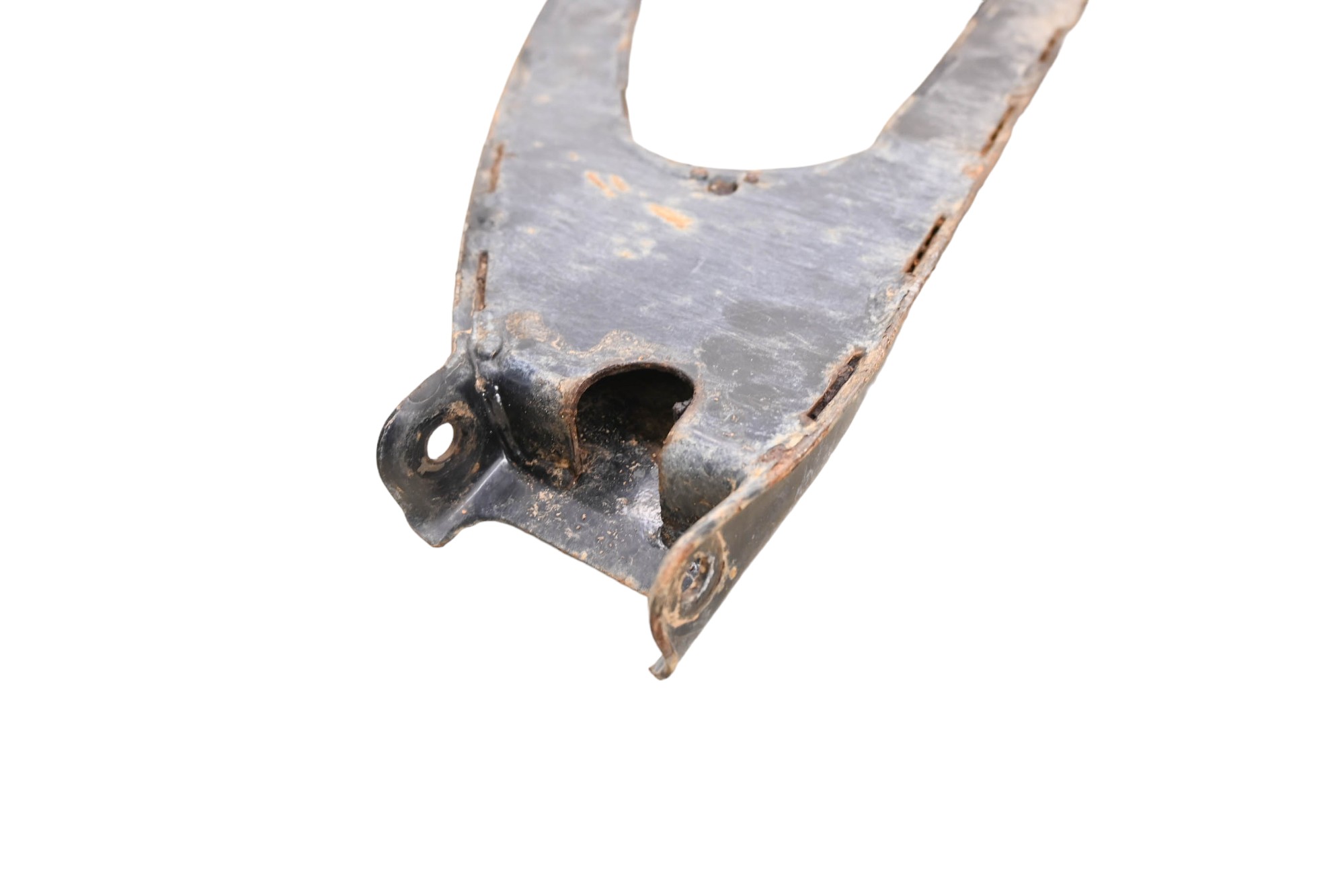 18 Cat CUV102D Rear Lower Left A-Arm