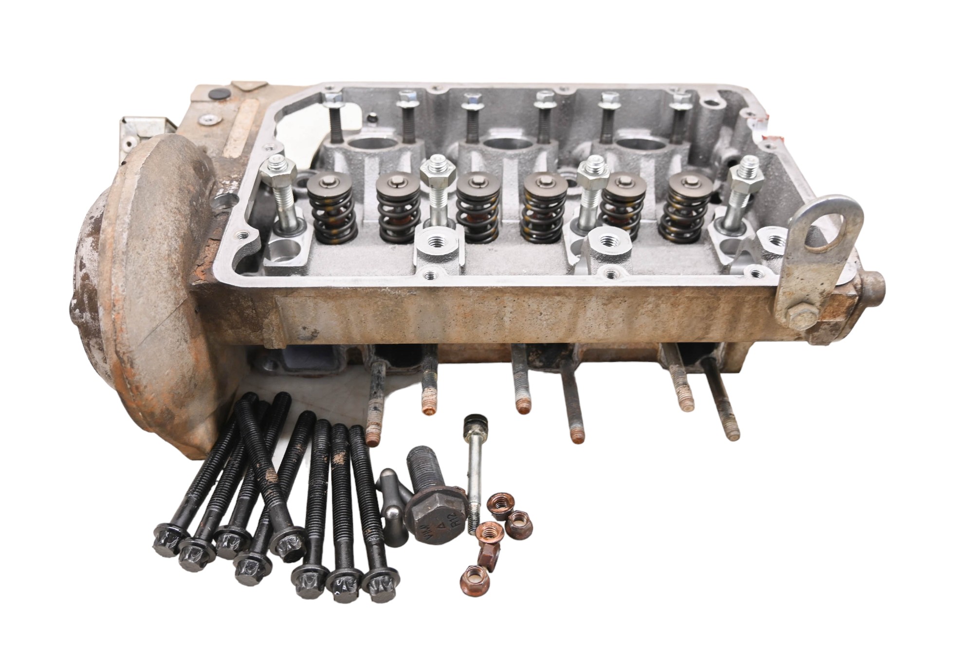 18 Cat CUV102D Cylinder Head
