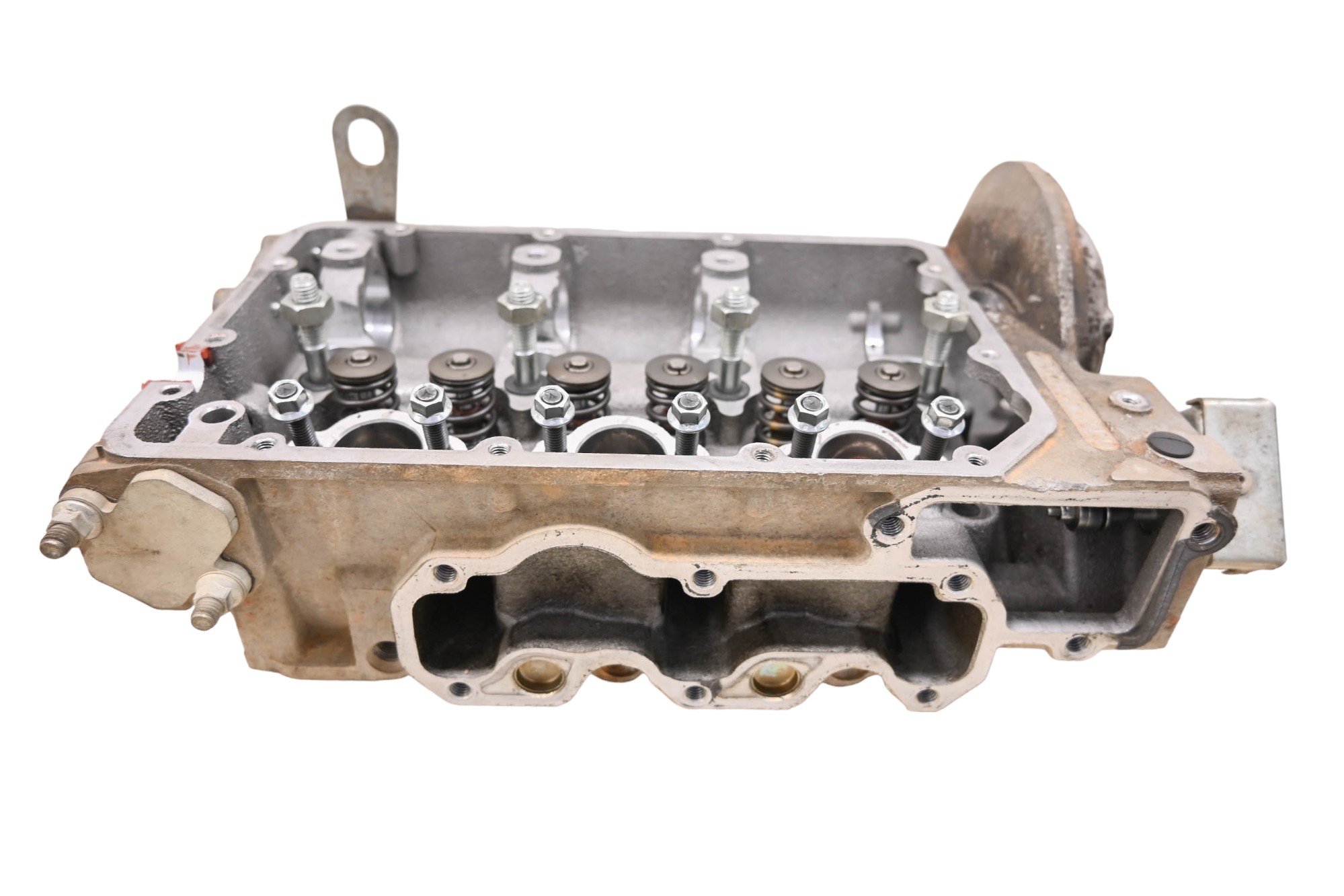 18 Cat CUV102D Cylinder Head
