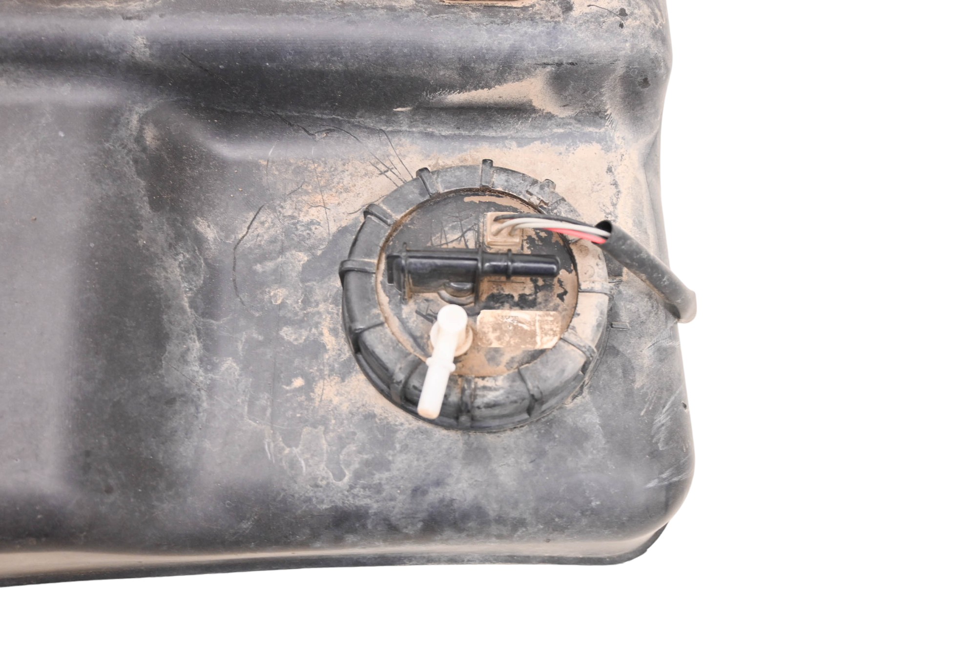 18 Cat CUV102D Gas Tank & Fuel Pump