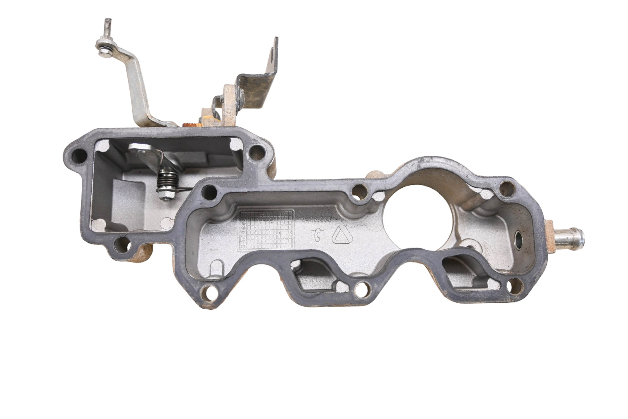 18 Cat CUV105D Engine Cover