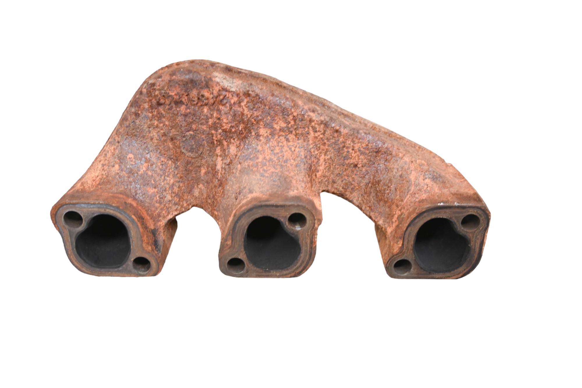 18 Cat CUV105D Exhaust Manifold Flange