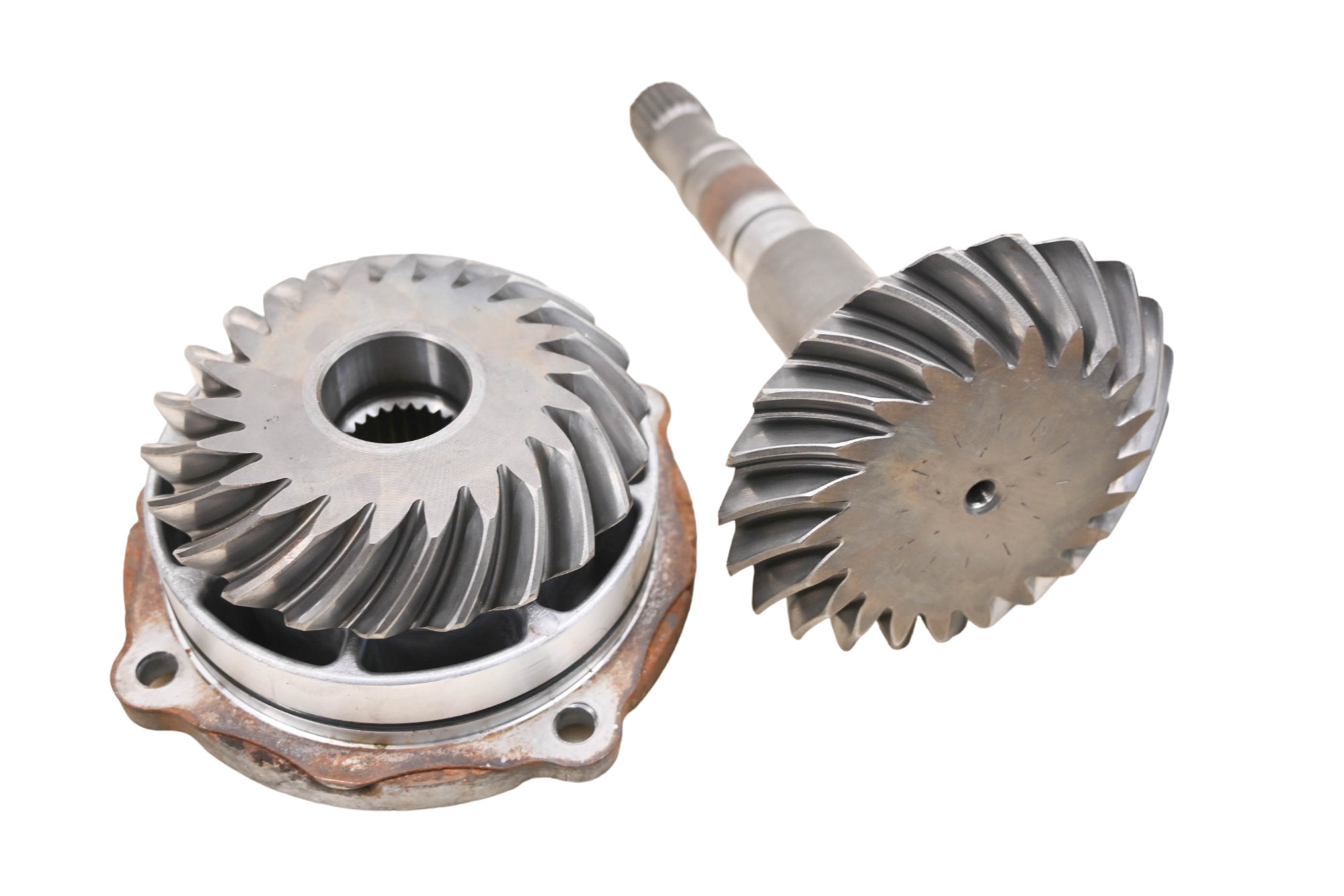 18 Cat CUV105D Transmission Bevel Gears Output Shaft