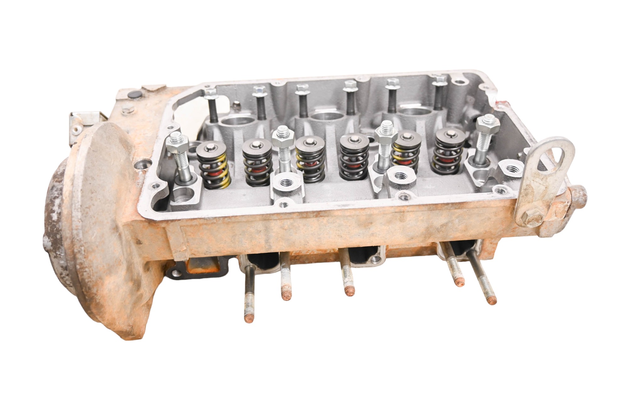 18 Cat CUV105D Cylinder Head
