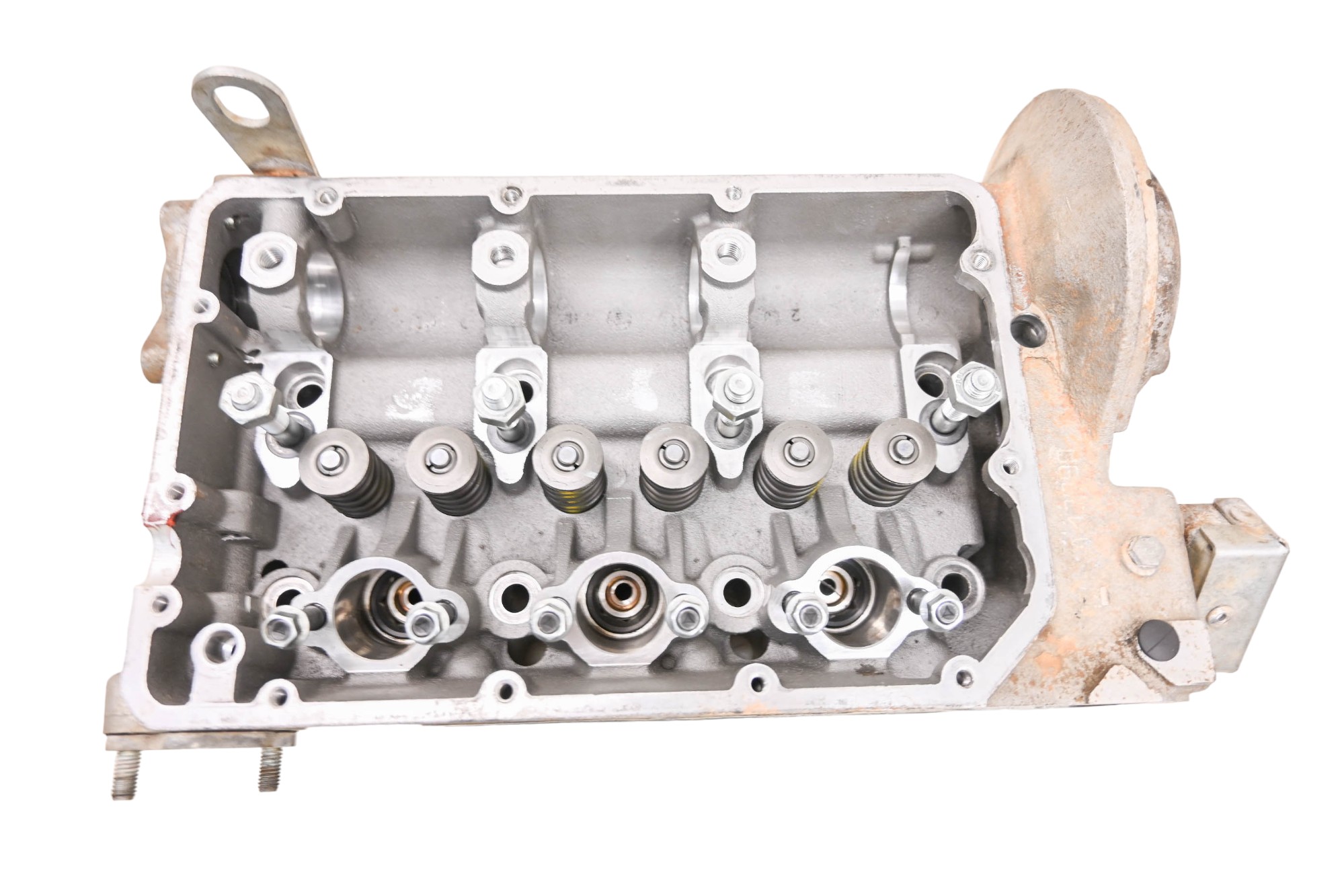 18 Cat CUV105D Cylinder Head