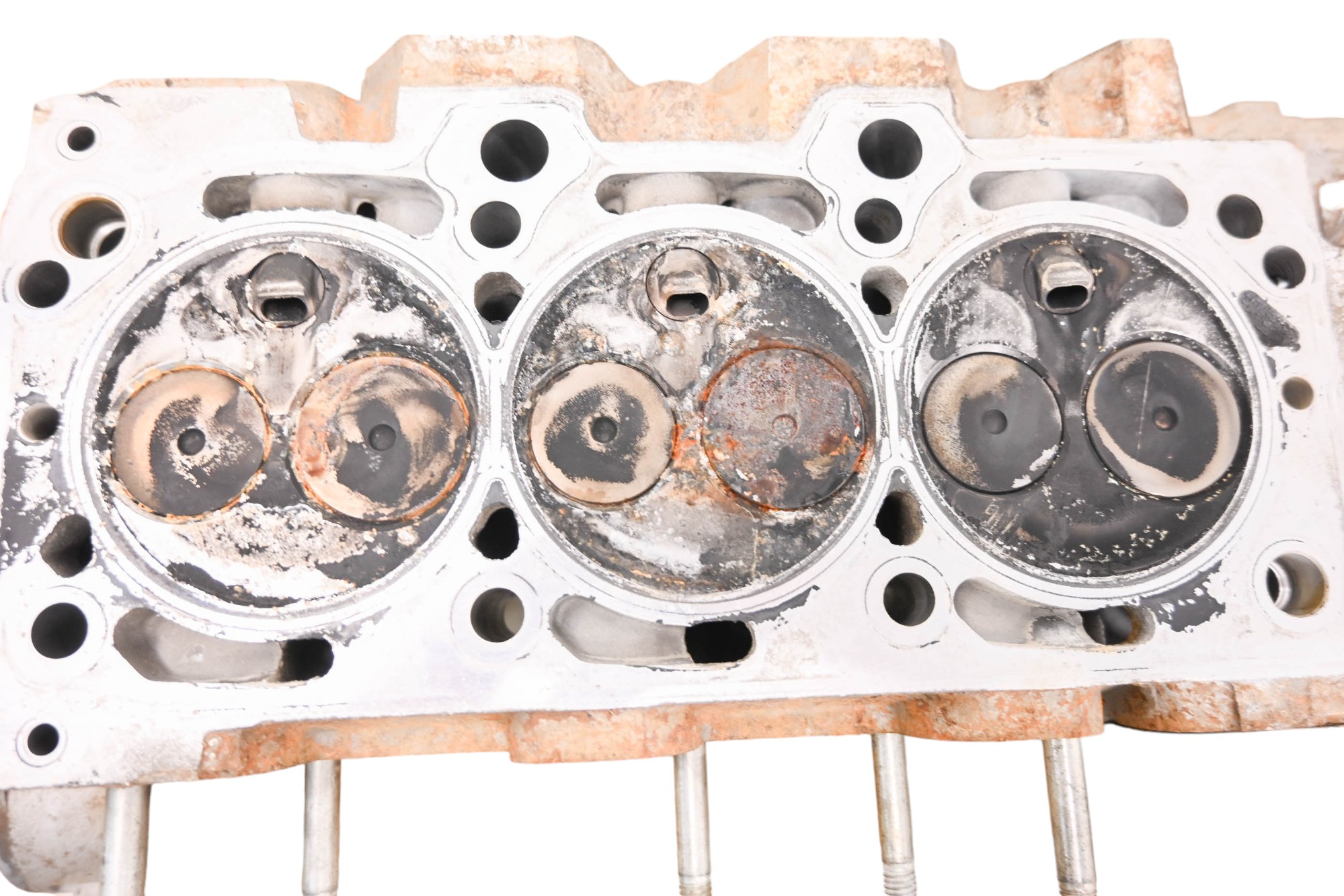 18 Cat CUV105D Cylinder Head