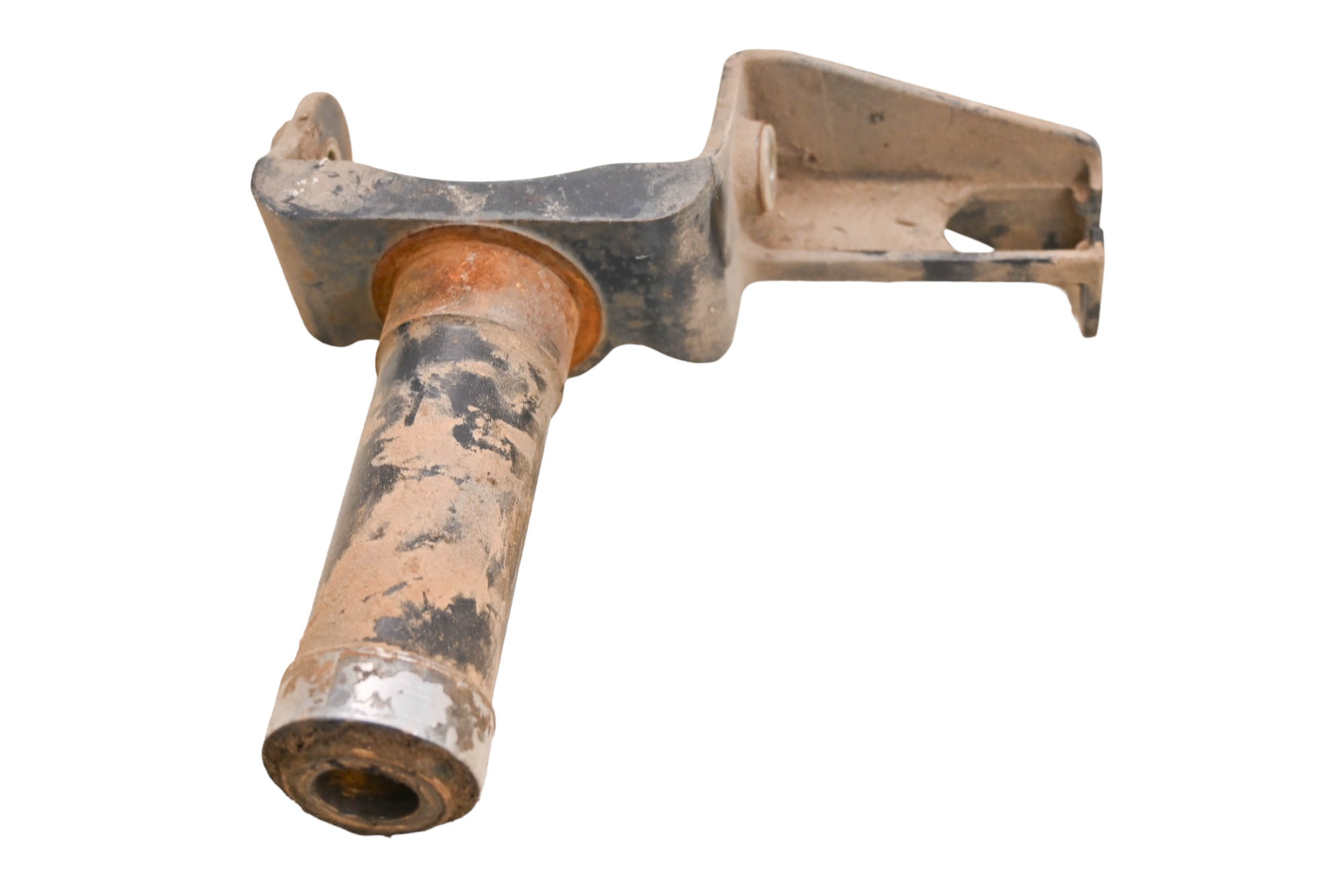 18 Cat CUV105D Steering Bracket Mount