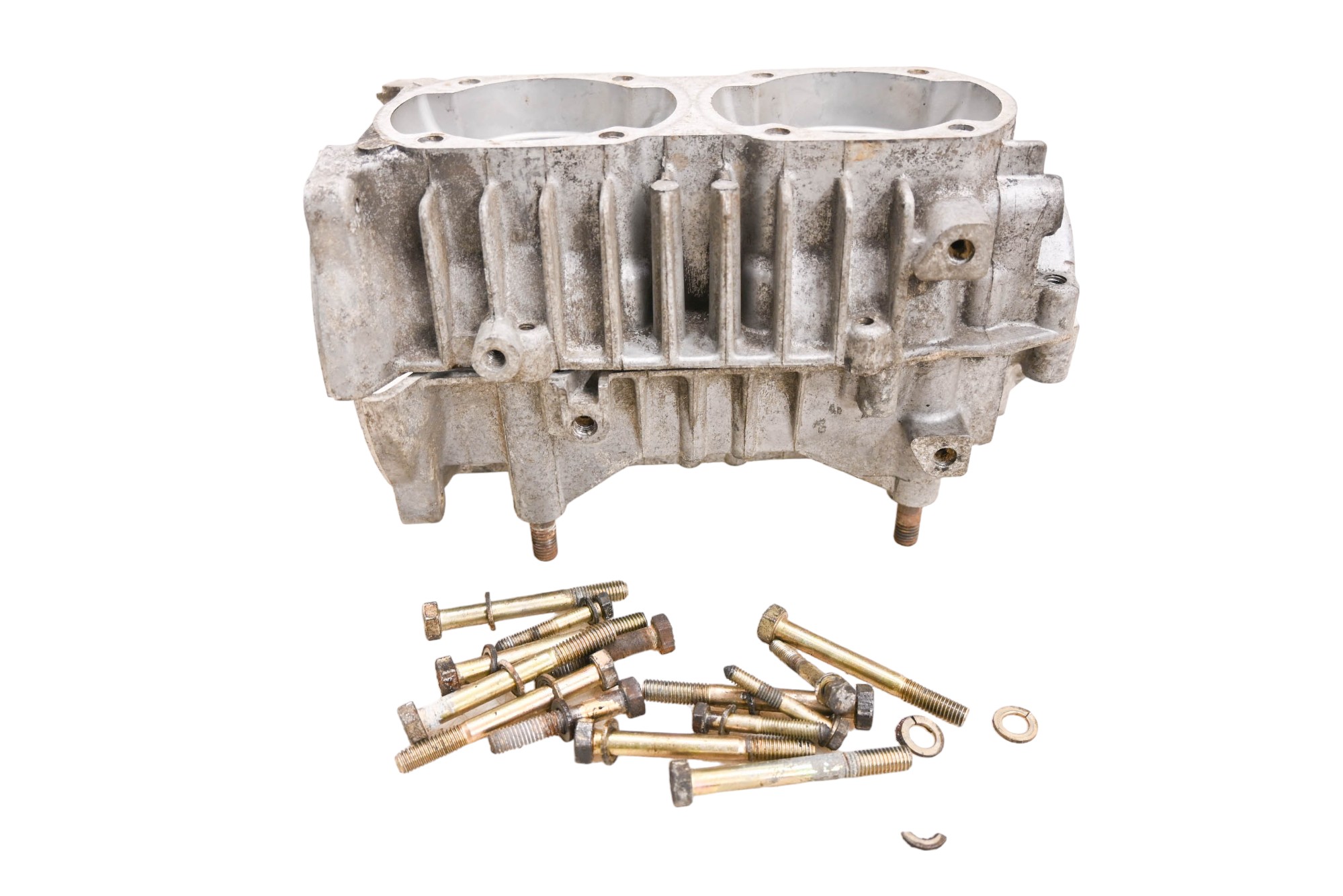 84 Ski-Doo Safari 377 Crankcase Center Crank Case Bombardier