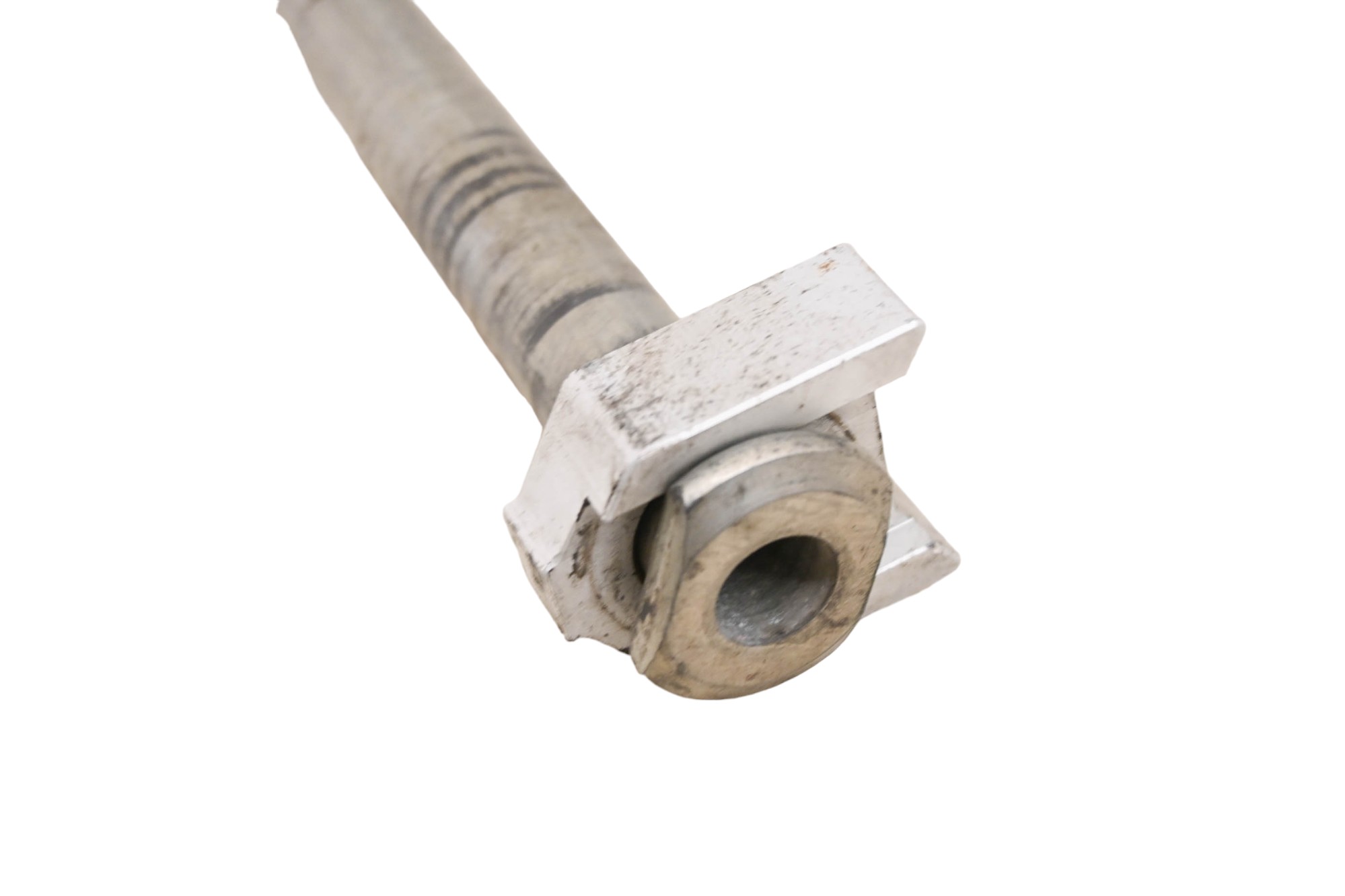 16 Triumph Tiger 800 XCx Rear Axle