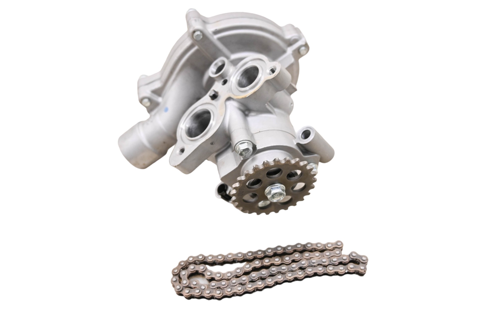 16 Triumph Tiger 800 XCx Water Pump & Oil Pump