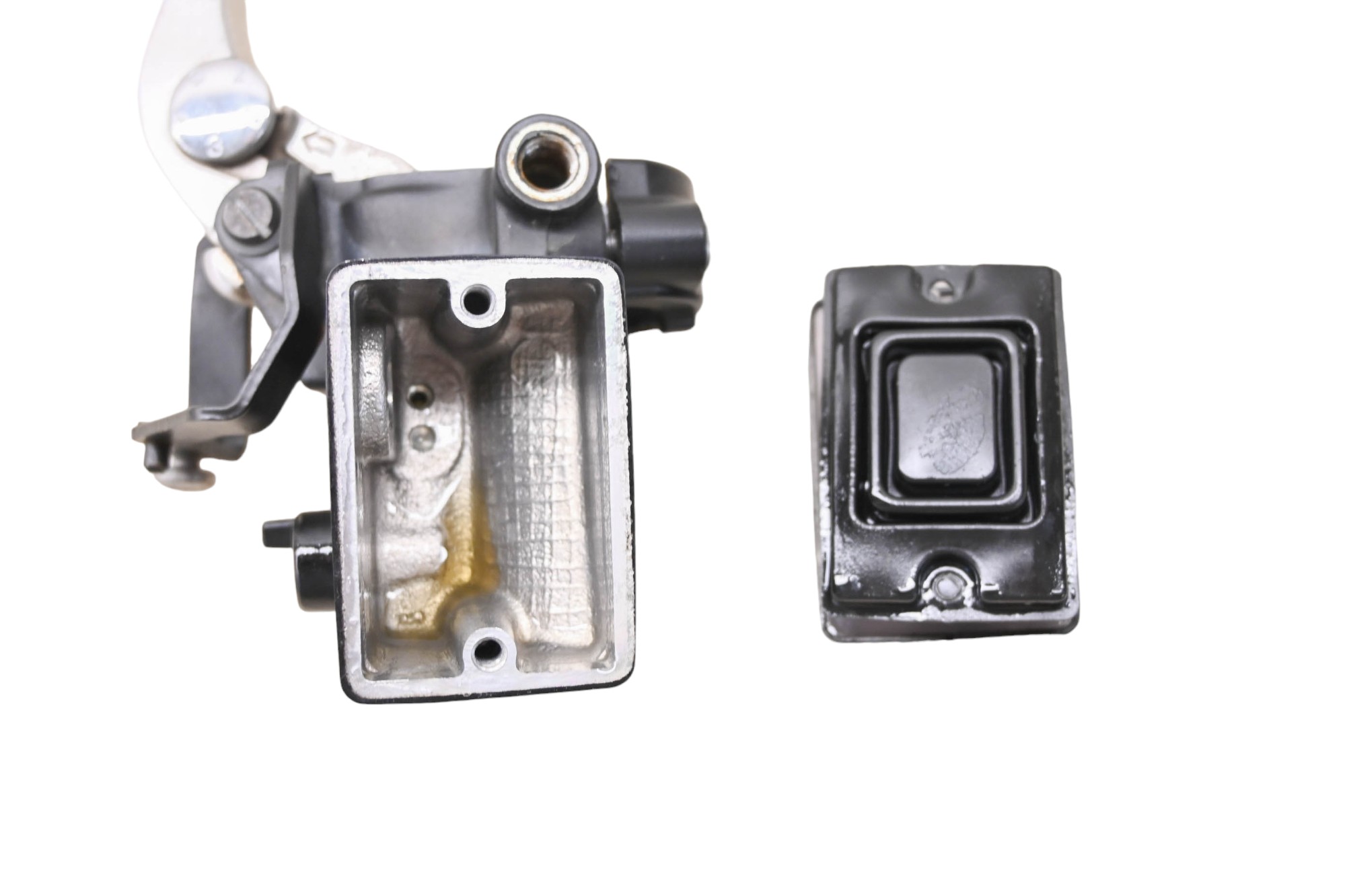 16 Triumph Tiger 800 XCx Front Brake Master Cylinder & Lever