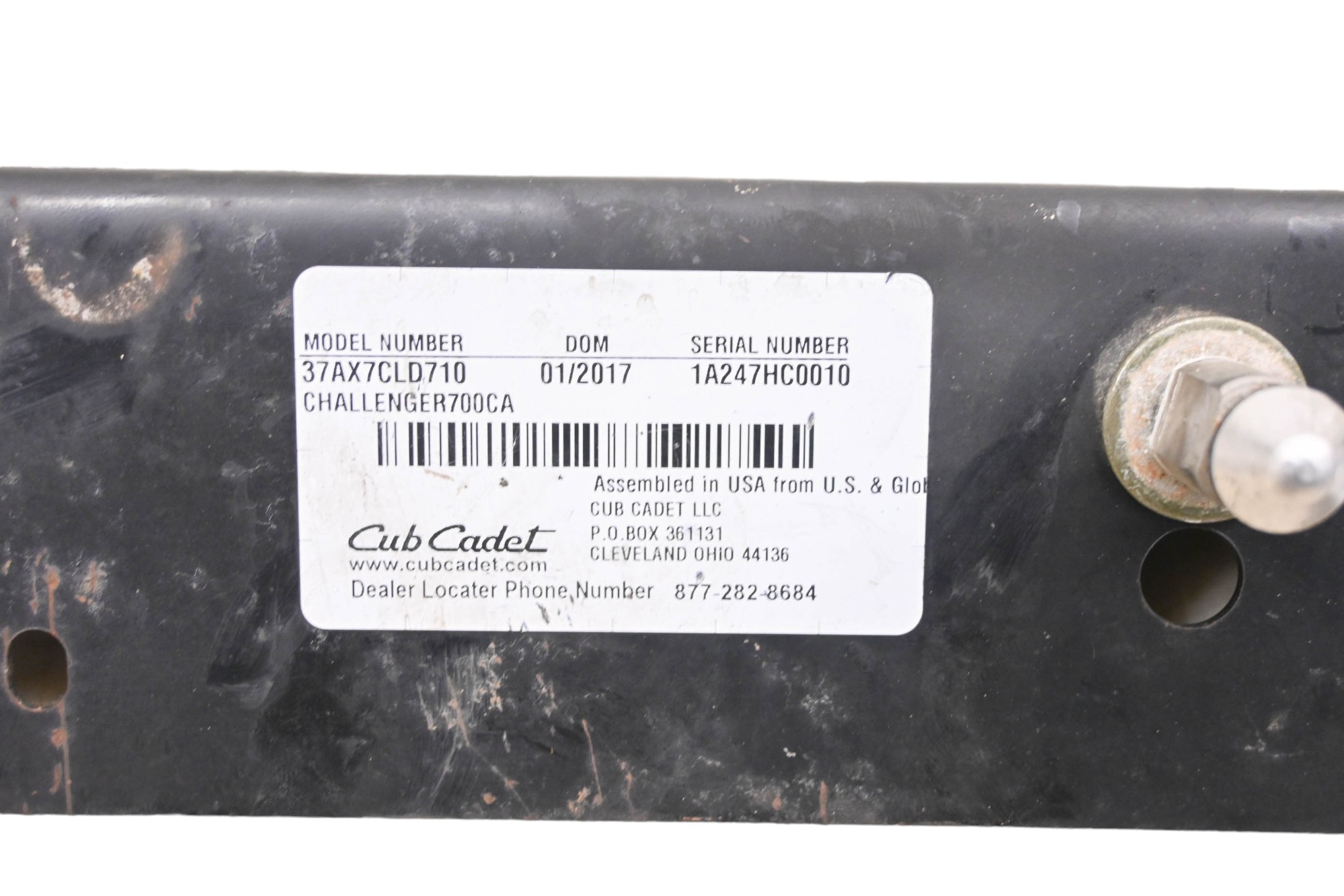16 Cub Cadet Challenger 700 Seat Bracket Mount Left