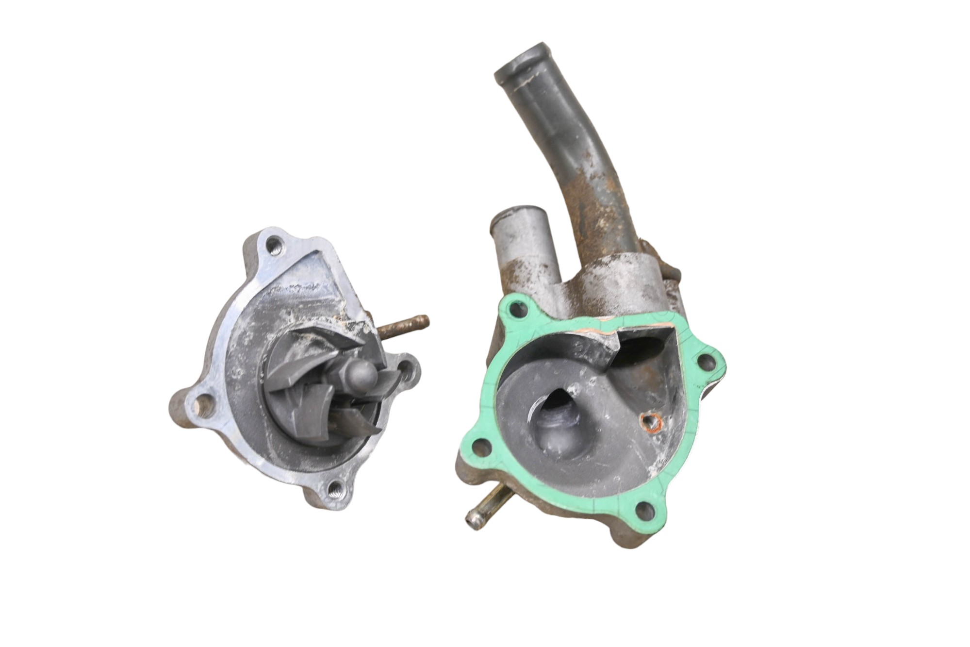 16 Cub Cadet Challenger 700 Water Pump Assembly Cover & Impeller