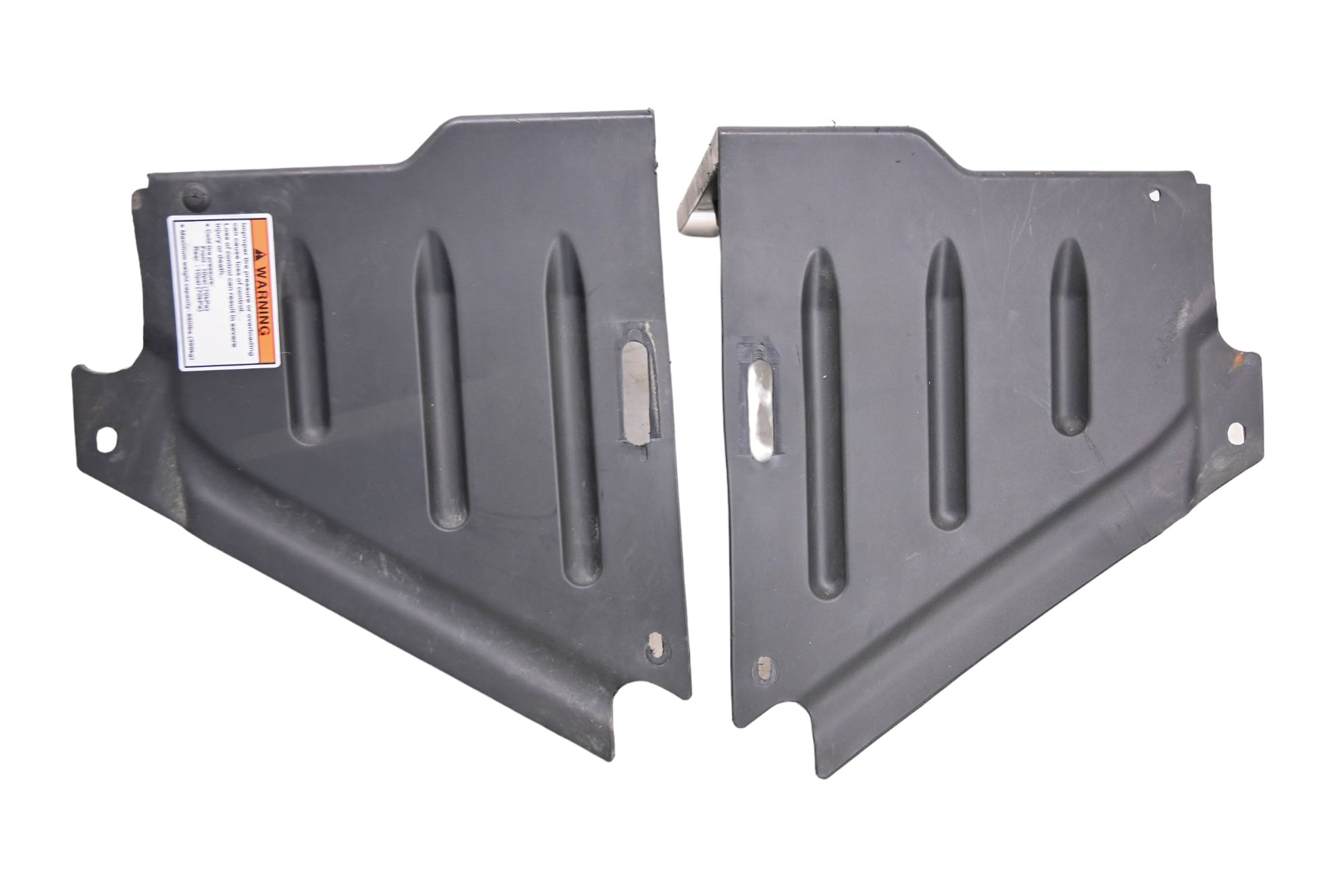 16 Cub Cadet Challenger 700 Side Covers Panels Fenders Left & Right