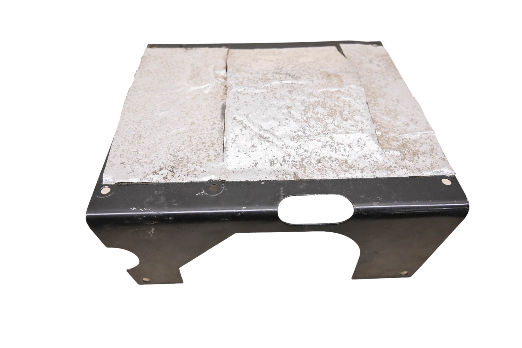 16 Cub Cadet Challenger 700 Muffler Bracket Mount