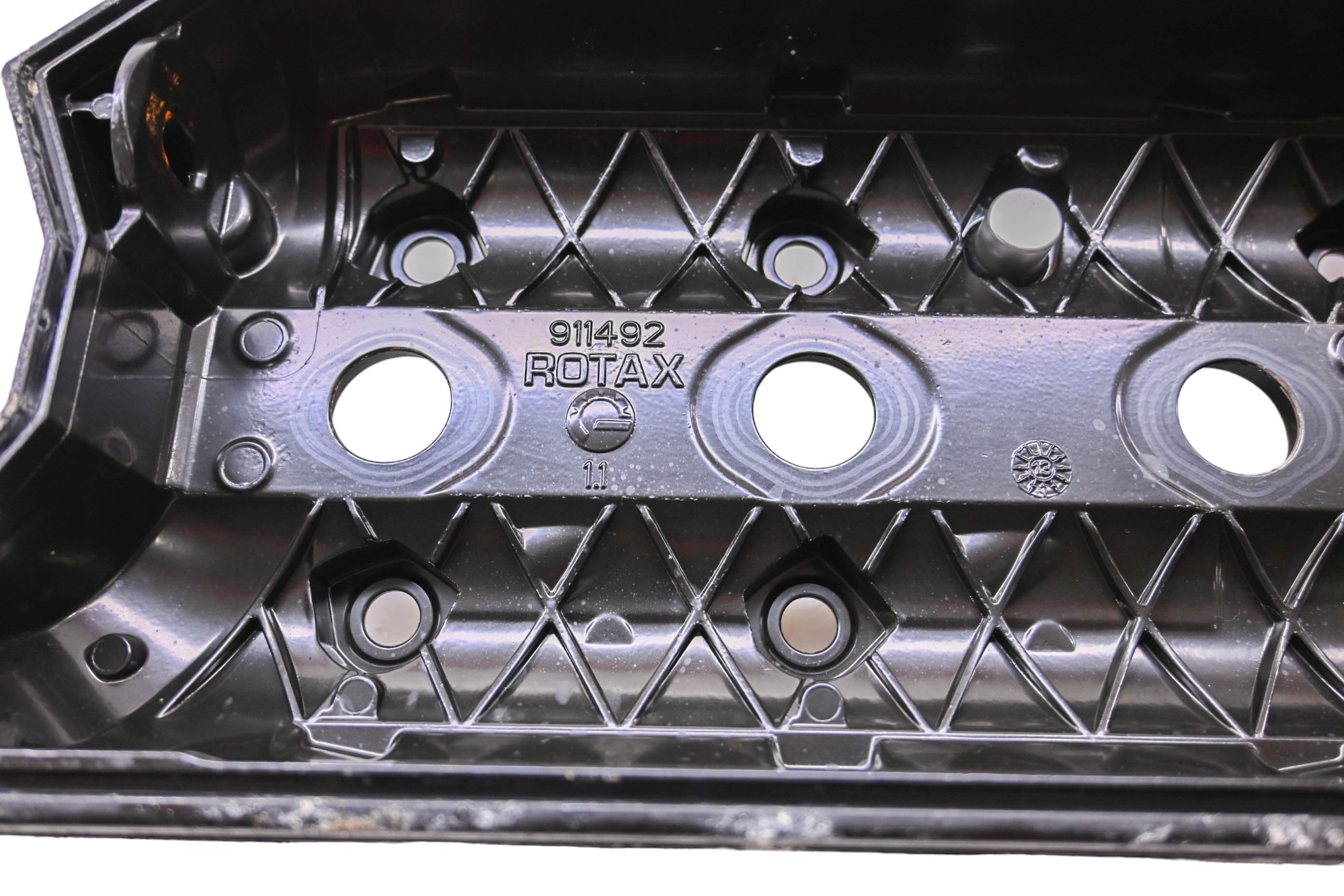 14 Sea-Doo Spark 900 ACE Valve Cover