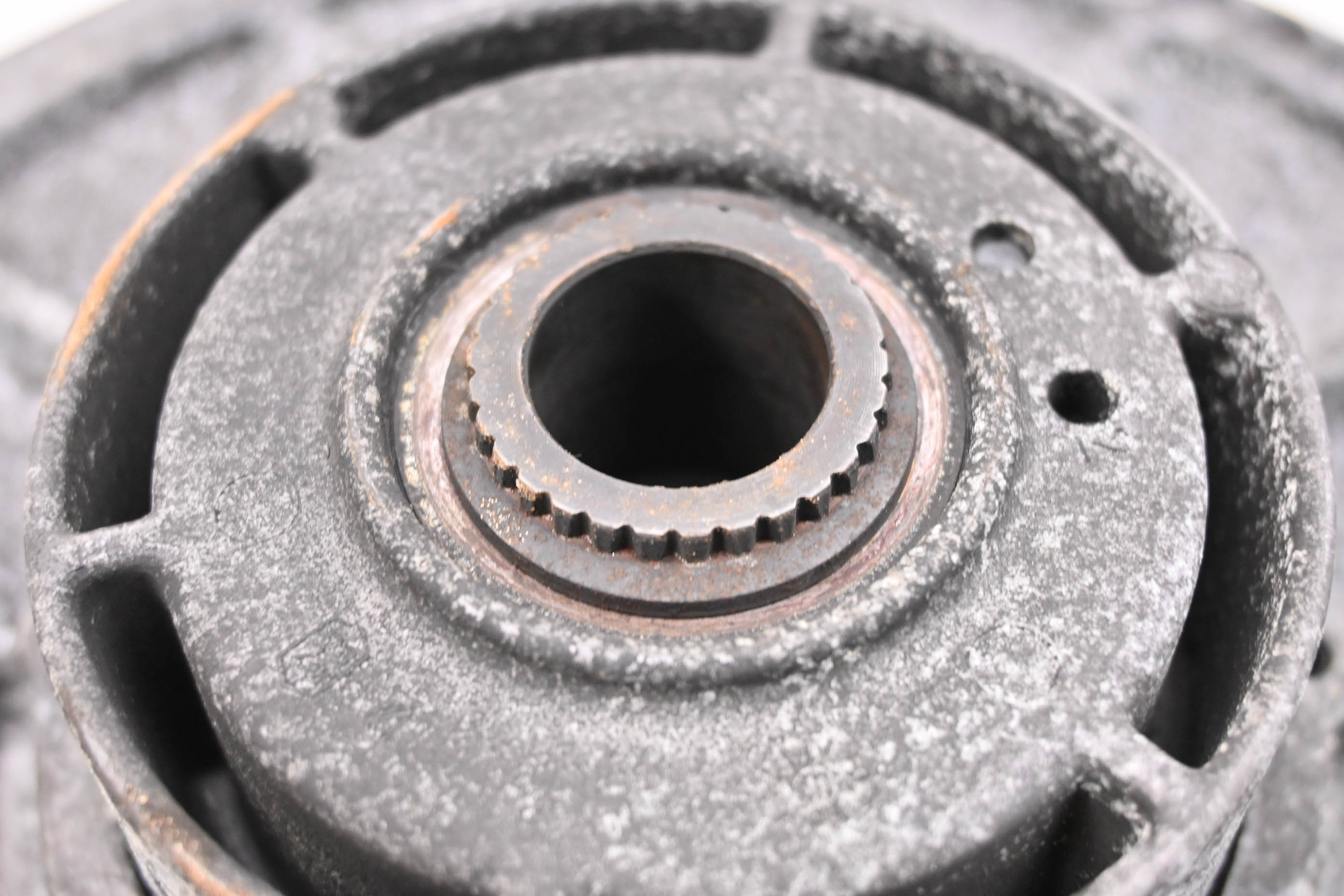 02 Polaris Scrambler 500 4x4 Secondary Driven Clutch
