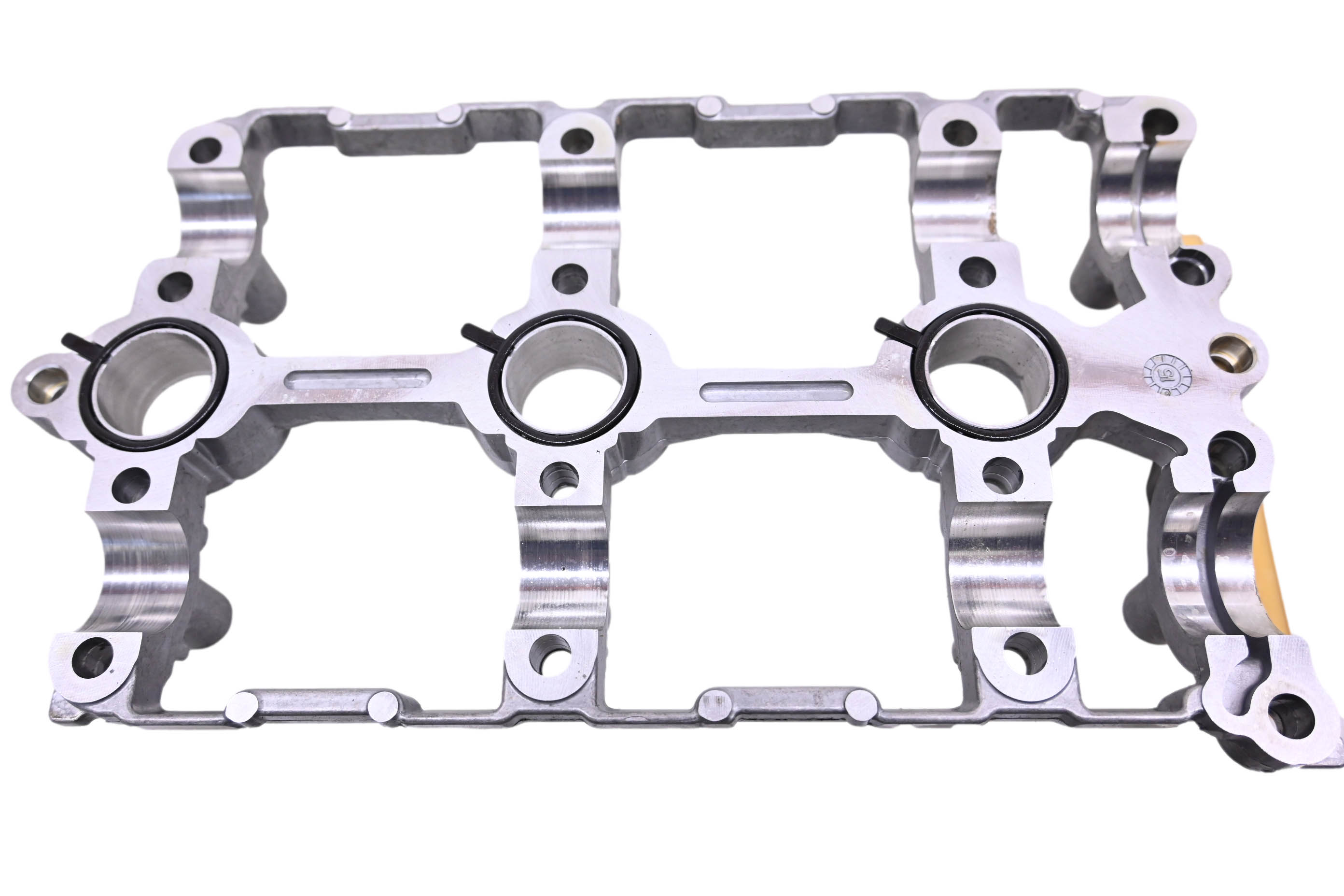 16 Sea-Doo Spark 900 ACE Cylinder Head