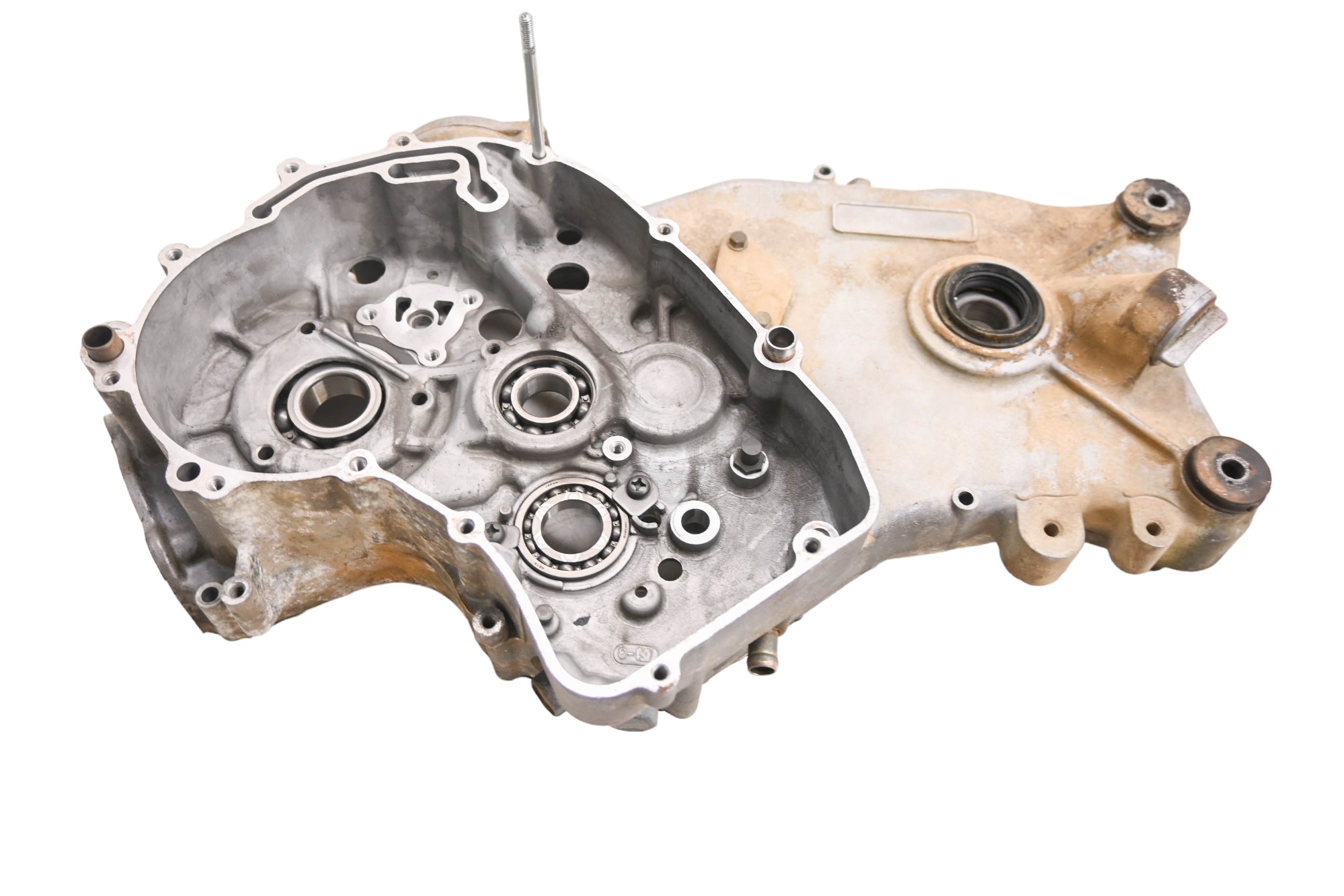 01 Arctic Cat 250 2x4 Right Crankcase Center Half Crank Case